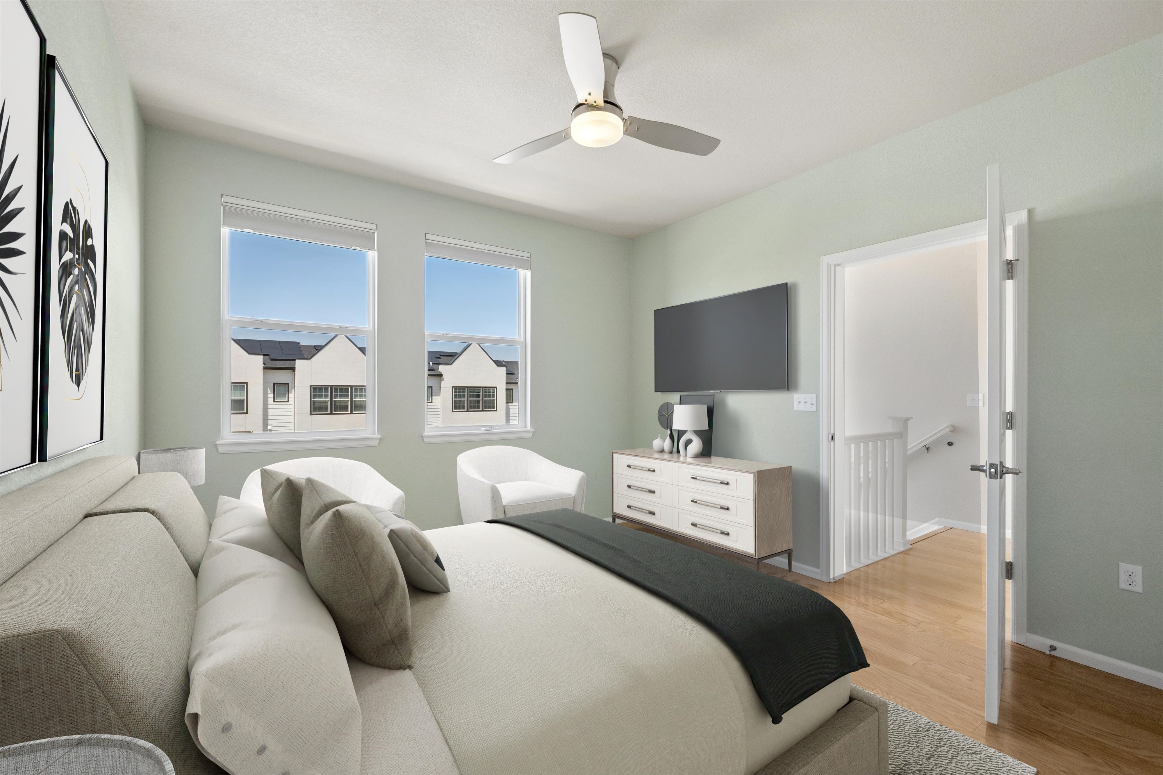  Elevated, Low-Maintenance Living In This Stylish Townhome - 物件實景