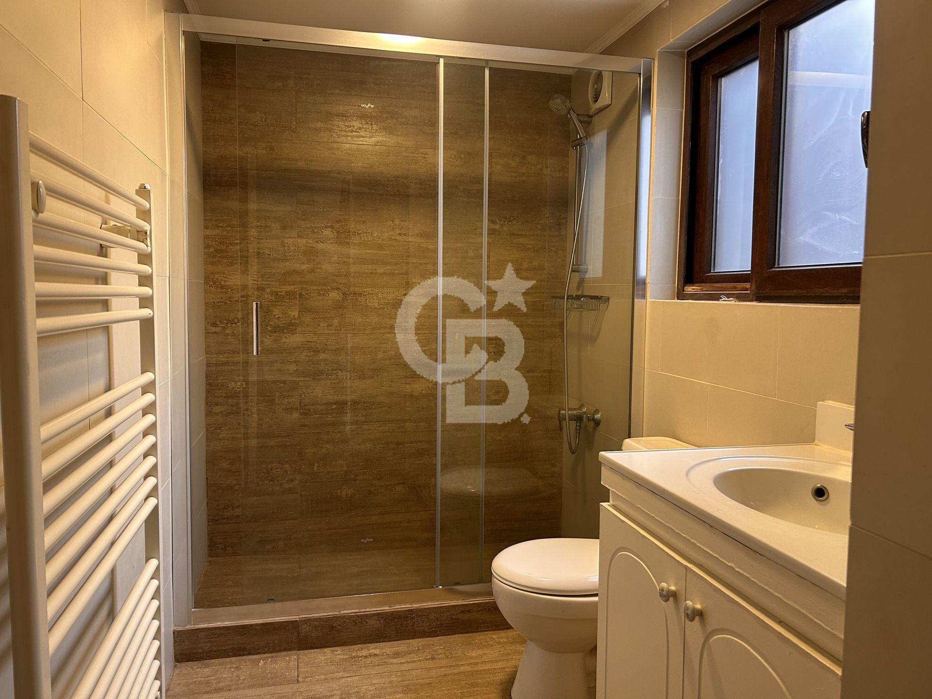 Chiguayante, Chile, 5 Bedrooms Bedrooms, ,6 BathroomsBathrooms,Residential,For Sale,1971587