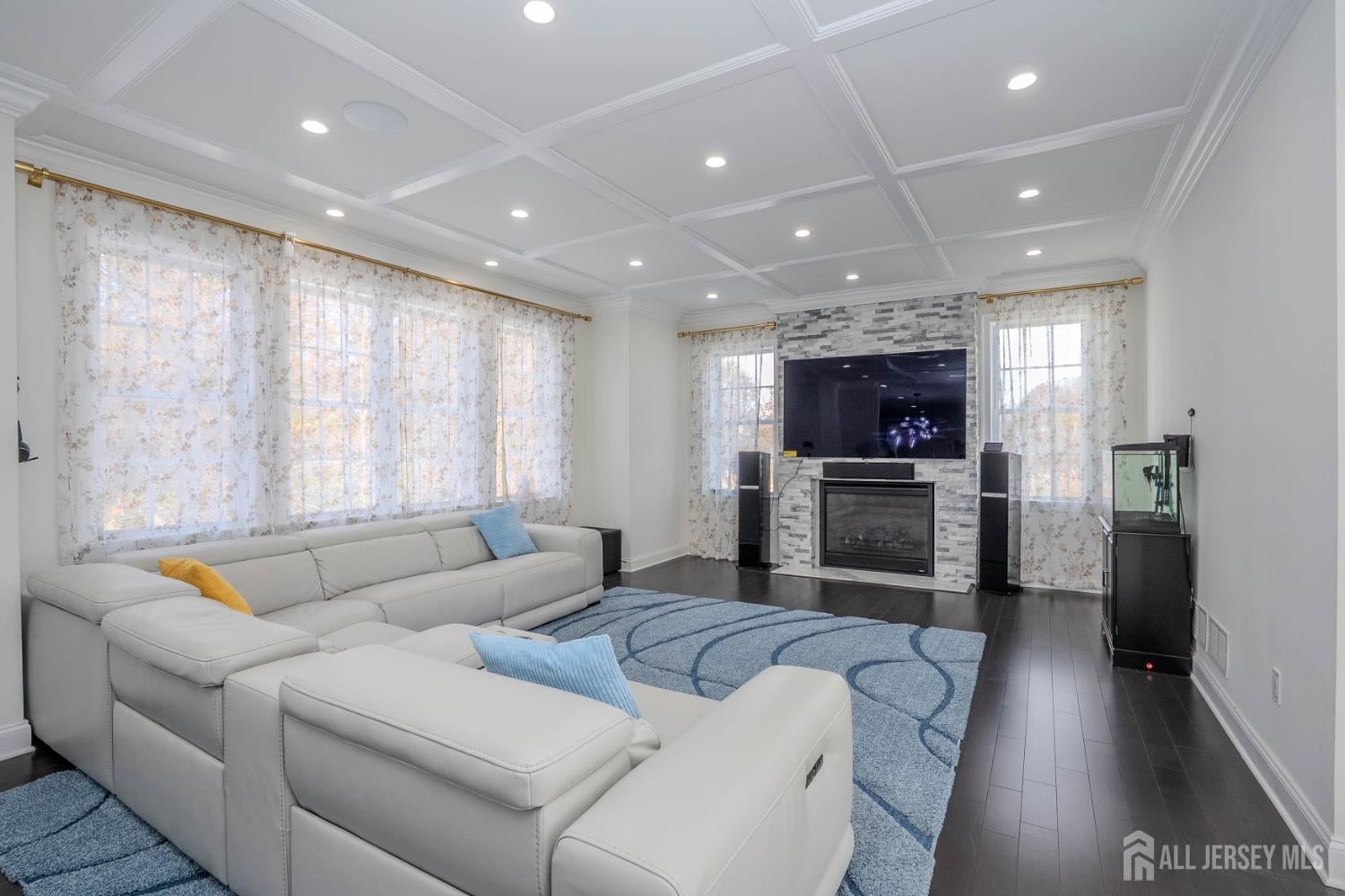 Monroe, New Jersey, 08831, United States, 5 Bedrooms Bedrooms, ,4 BathroomsBathrooms,Residential,For Sale,1987406