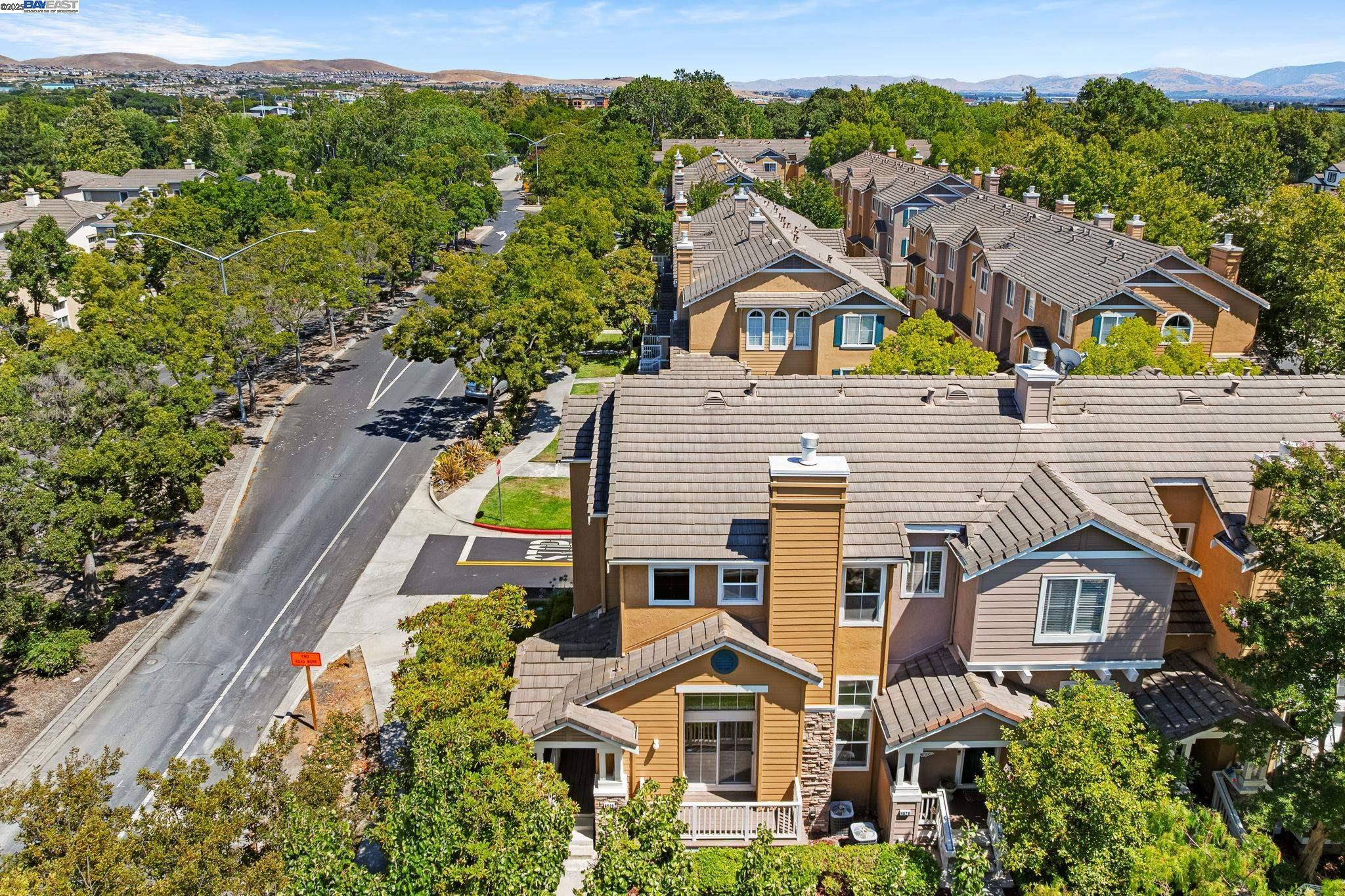 Dublin, California, 94568, United States, 3 Bedrooms Bedrooms, ,3 BathroomsBathrooms,Residential,For Sale,2006259