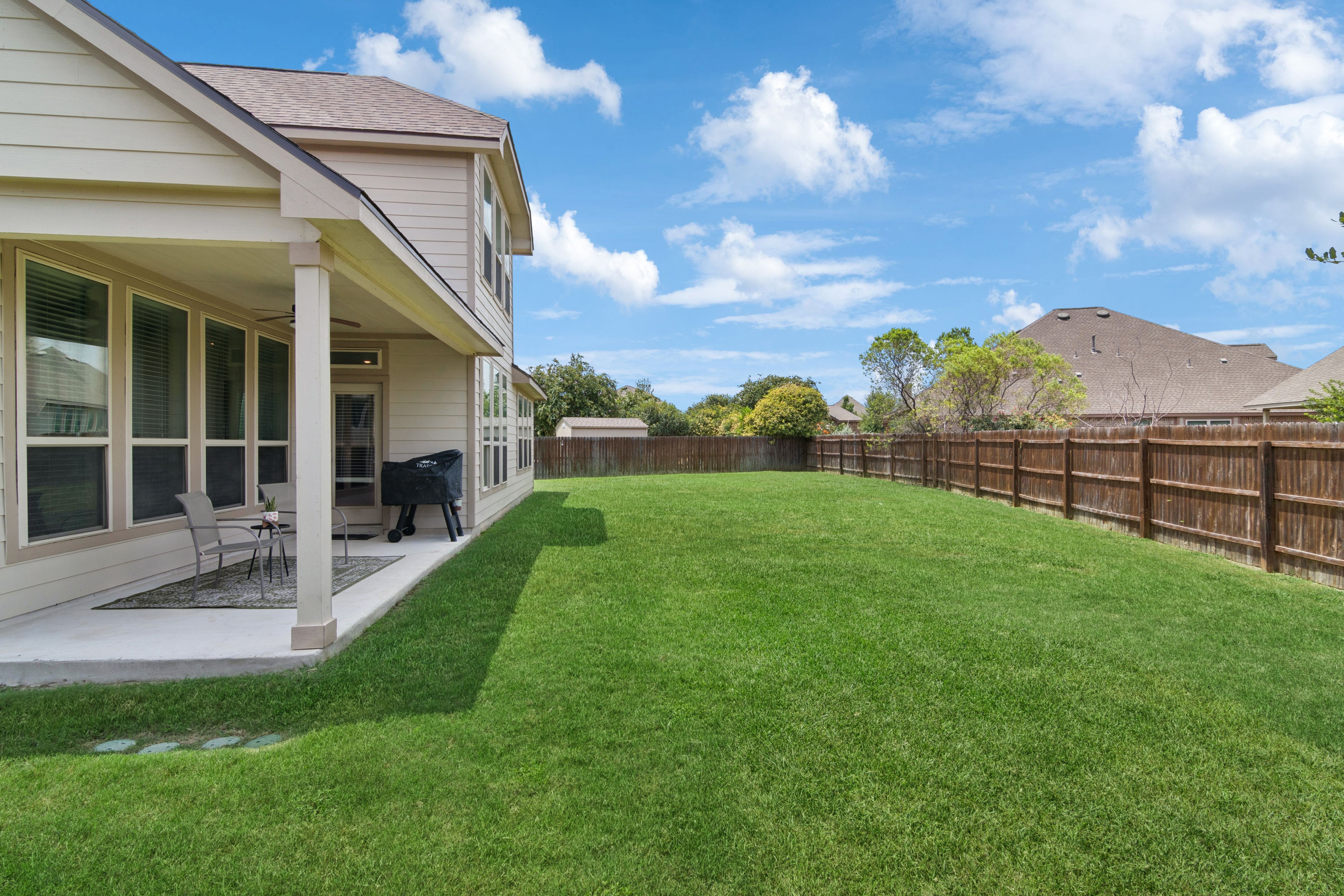  Open Concept Living in Kallison Ranch - 物件實景