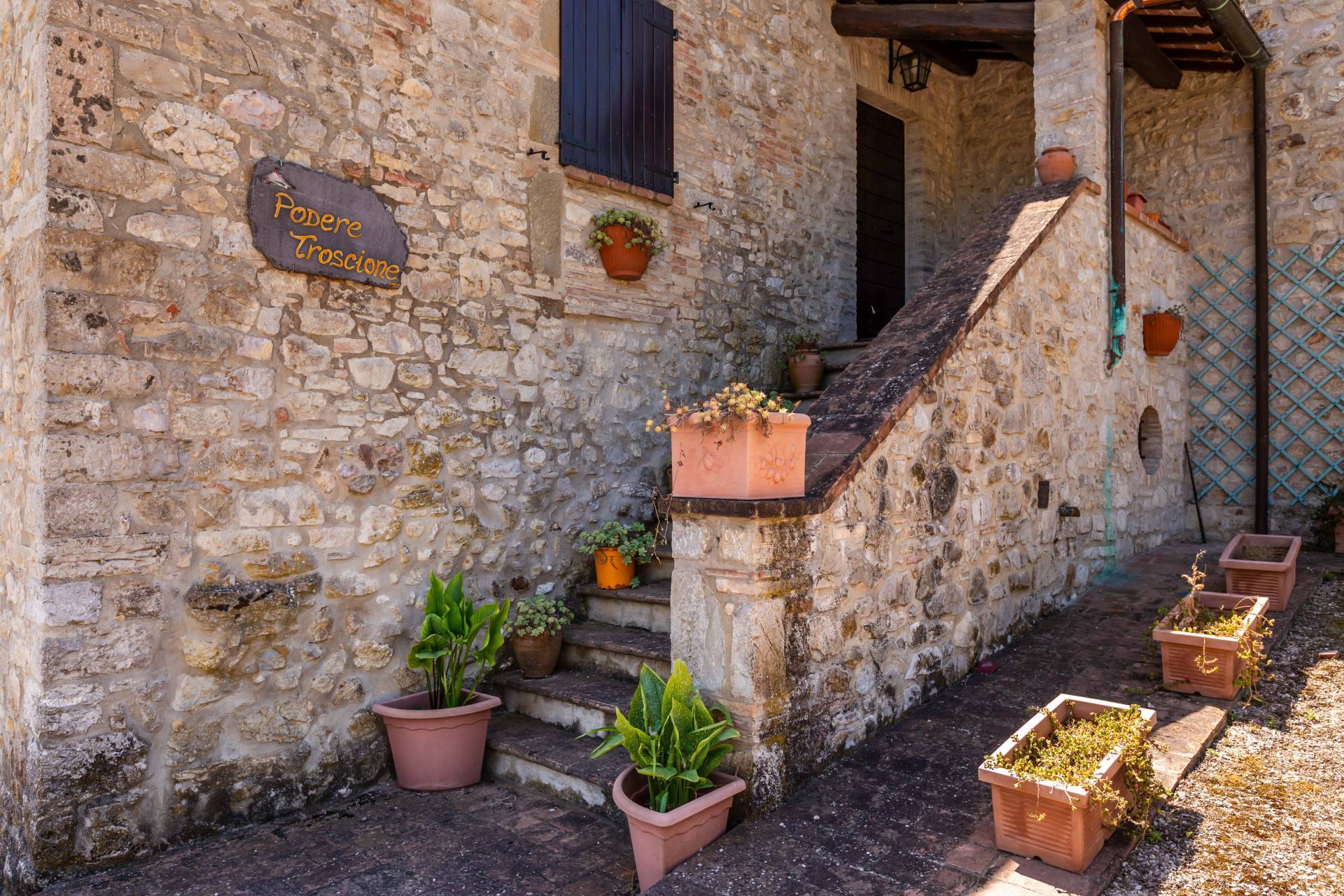 Localit? Porzone, Todi, Perugia, 06059, IT, 6 Bedrooms Bedrooms, ,6 BathroomsBathrooms,Residential,For Sale,Localit? Porzone,1586795