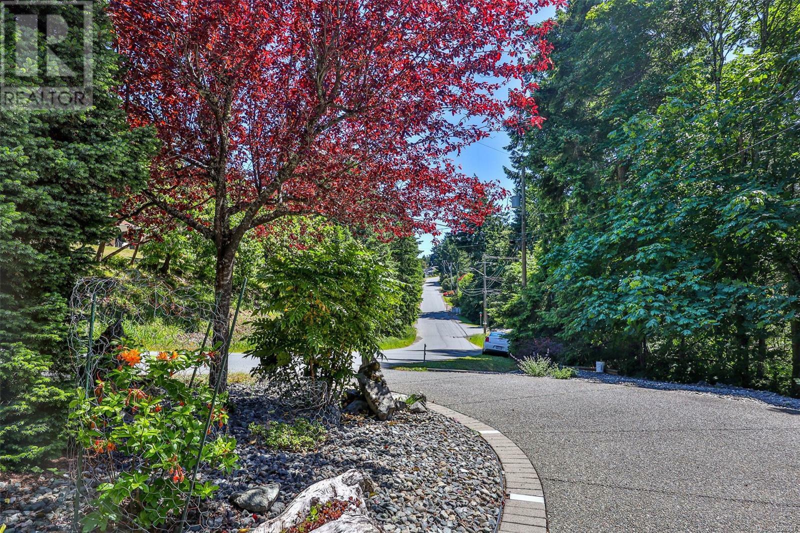 DUNCAN, British Columbia, V9L 5S6, CA, 4 Bedrooms Bedrooms, ,2 BathroomsBathrooms,Residential,For Sale,1873996