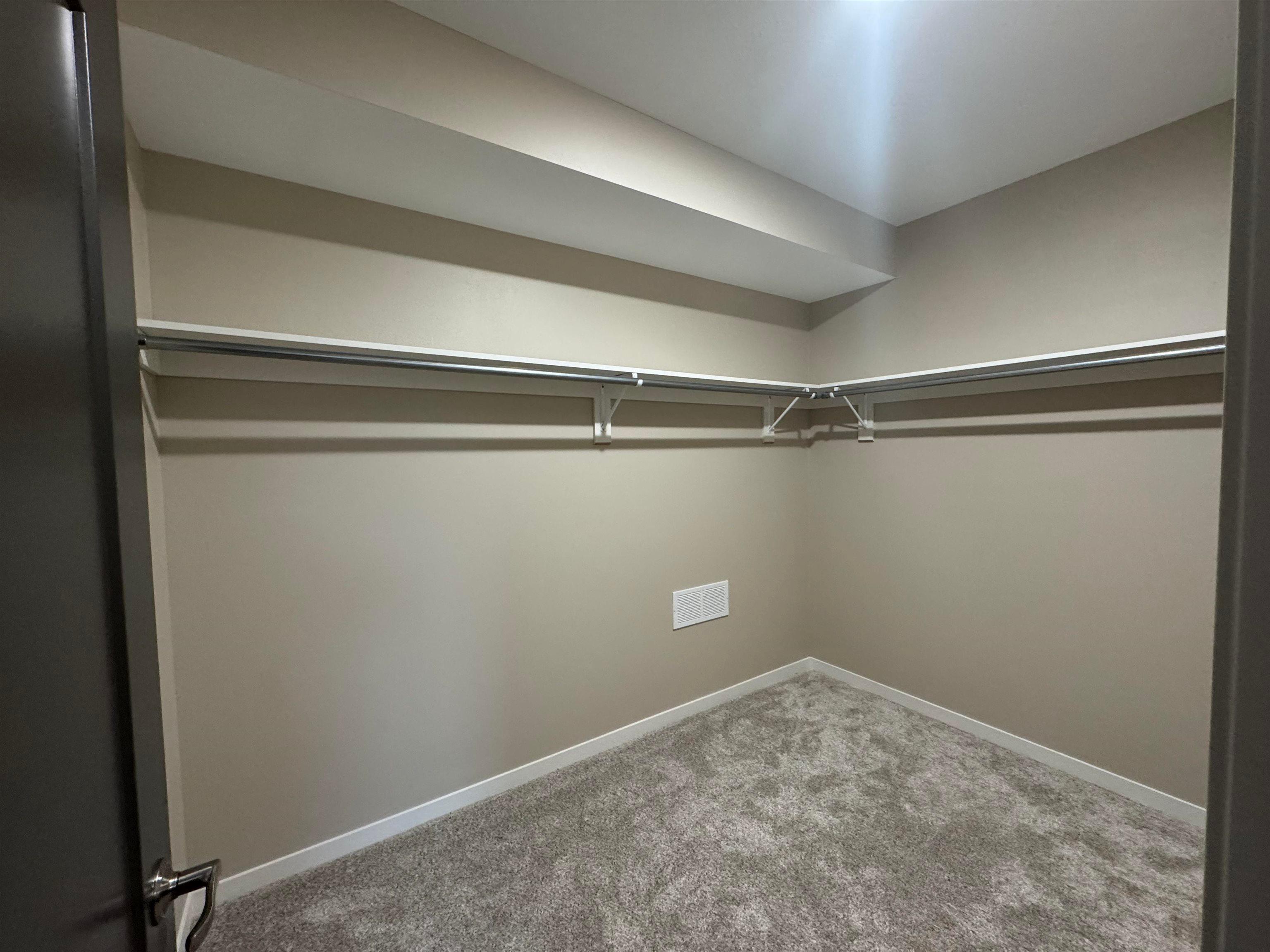 Norfolk, Nebraska, 68701, United States, 4 Bedrooms Bedrooms, ,3 BathroomsBathrooms,Residential,For Sale,1993341