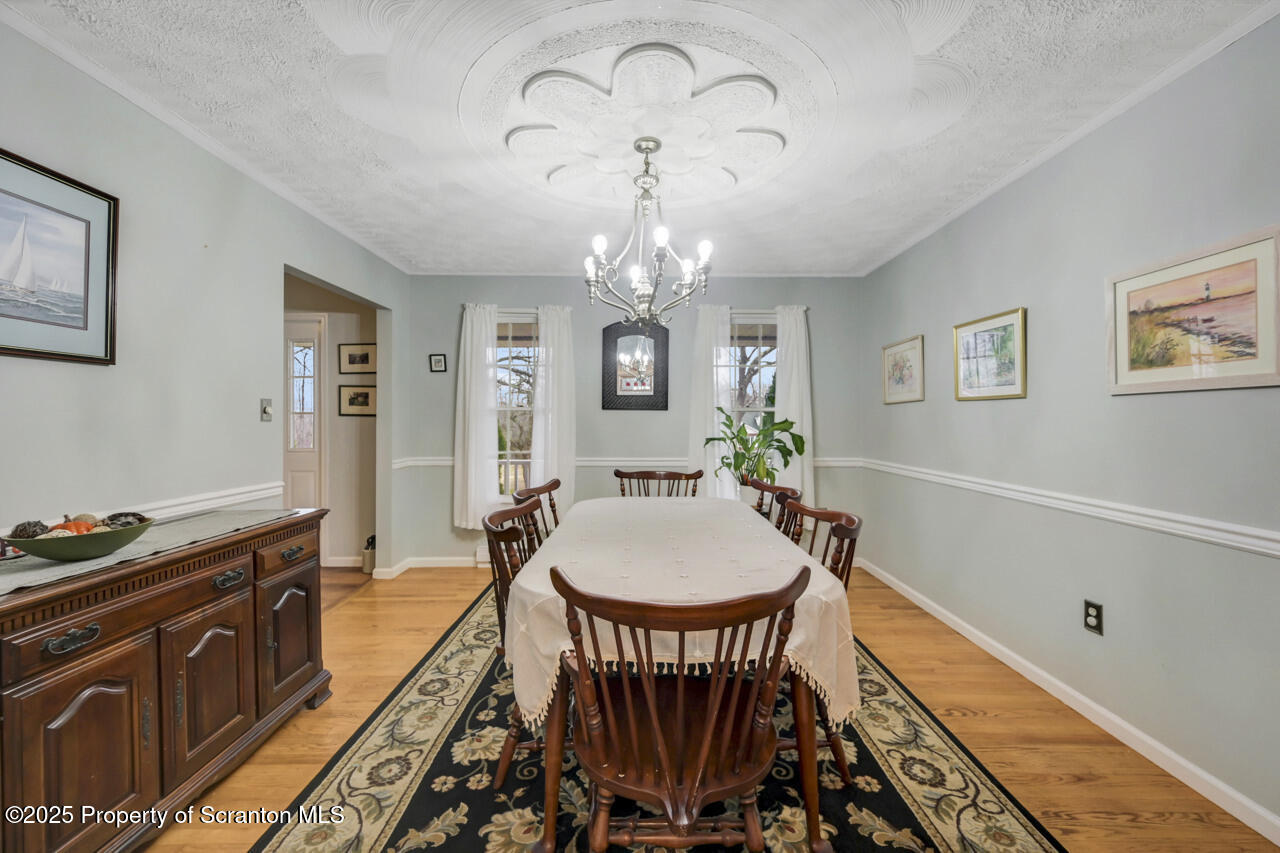 Moscow, Pennsylvania, 18444, United States, 4 Bedrooms Bedrooms, ,3 BathroomsBathrooms,Residential,For Sale,1999733