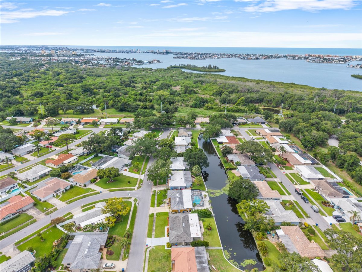 Seminole, Florida, 33772, United States, 3 Bedrooms Bedrooms, ,2 BathroomsBathrooms,Residential,For Sale,2048345