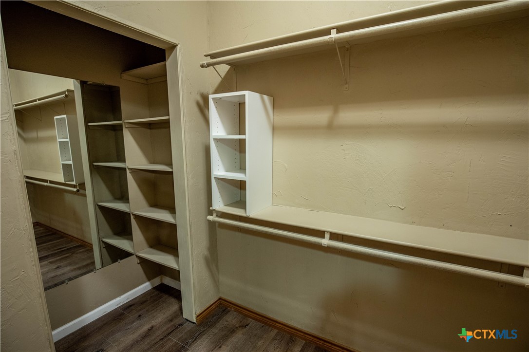 La Vernia, Texas, 78121, United States, 2 Bedrooms Bedrooms, ,3 BathroomsBathrooms,Residential,For Sale,2001735