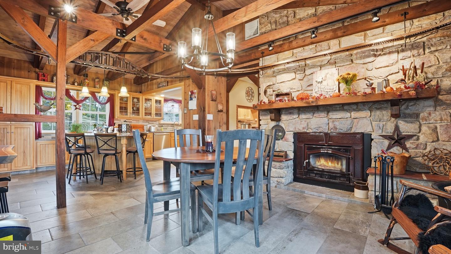 Allentown, Pennsylvania, 18103, United States, 3 Bedrooms Bedrooms, ,2 BathroomsBathrooms,Residential,For Sale,1993254