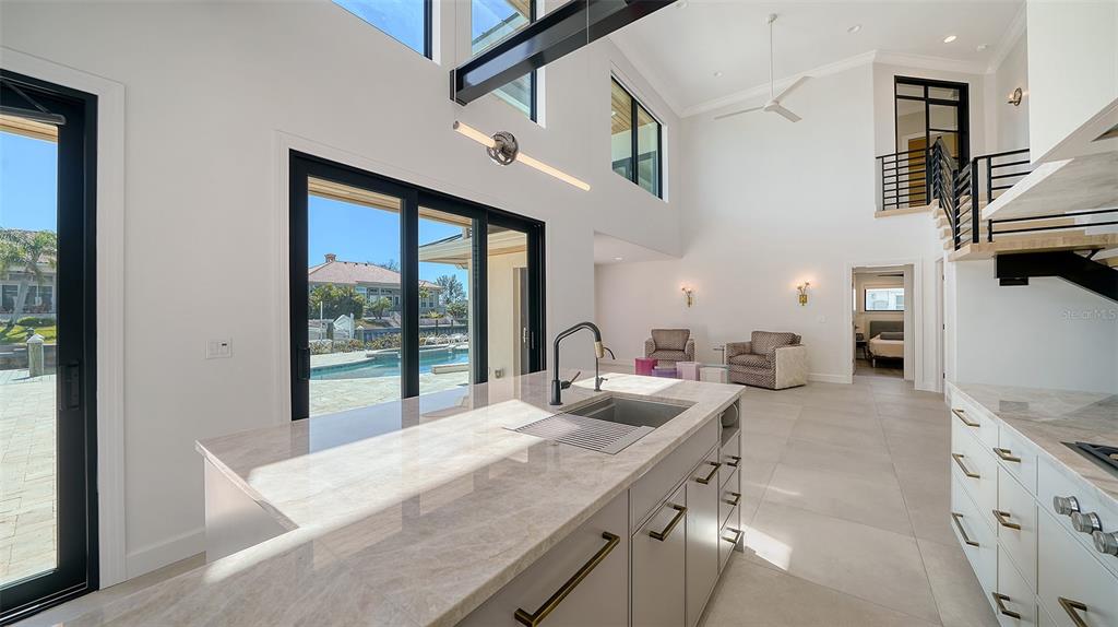 Longboat Key, Florida, 34228, United States, 4 Bedrooms Bedrooms, ,4 BathroomsBathrooms,Residential,For Sale,1751761