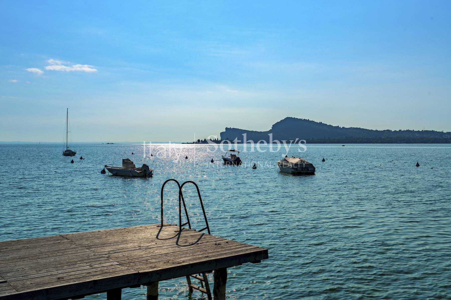  Exclusive modern waterfront villa with private dock - 物件實景