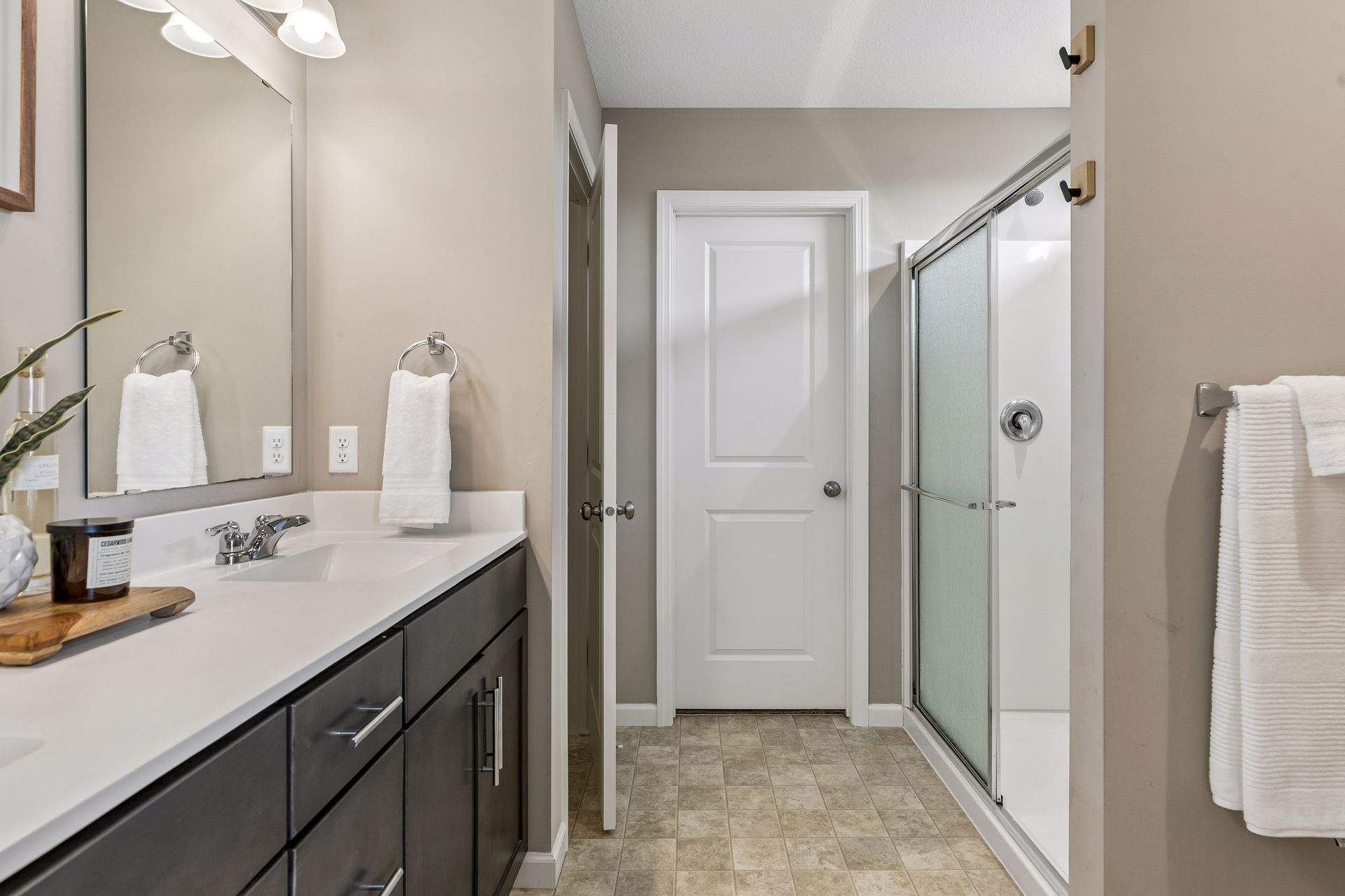  Beautiful Home in Southridge - 物件實景