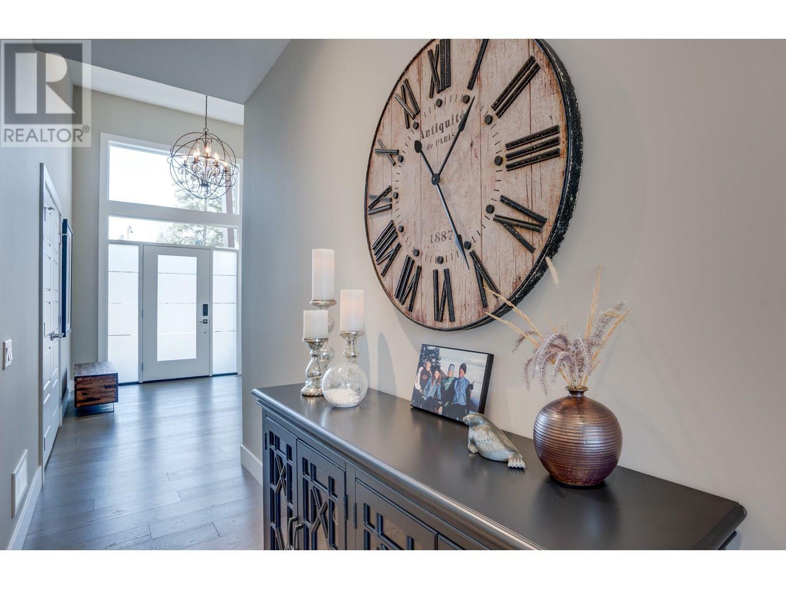 VERNON, British Columbia, V1H 2L7, CA, 3 Bedrooms Bedrooms, ,2 BathroomsBathrooms,Residential,For Sale,1838492