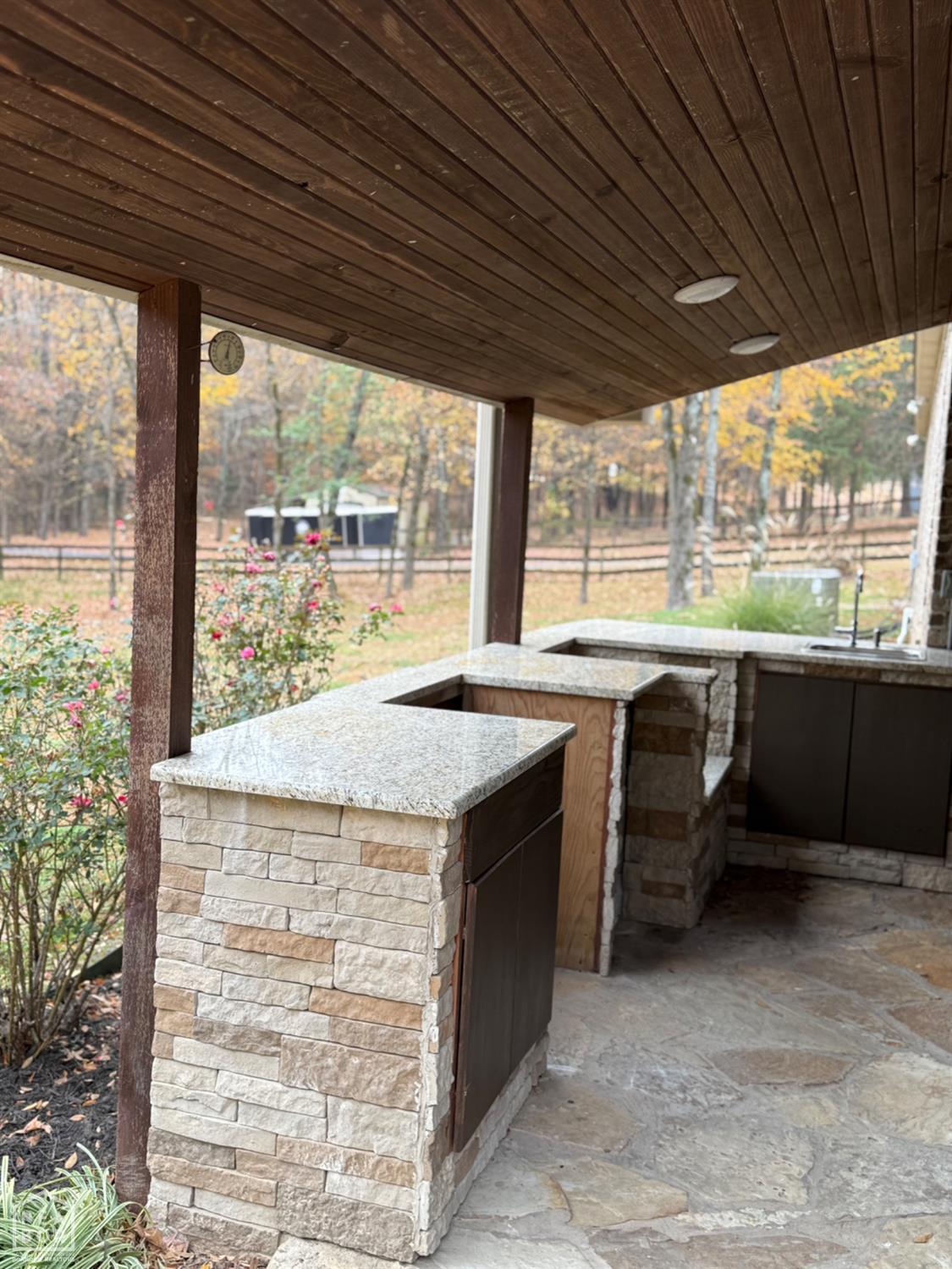 Valley View, Arkansas, 72404, United States, ,4 BathroomsBathrooms,Residential,For Sale,1996625