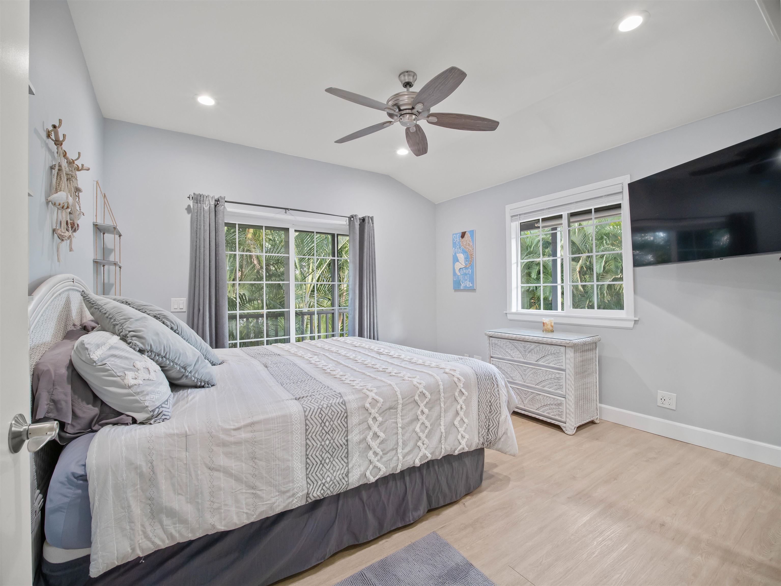 Kihei, Hawaii, 96753, United States, 5 Bedrooms Bedrooms, ,9 BathroomsBathrooms,Residential,For Sale,1987499