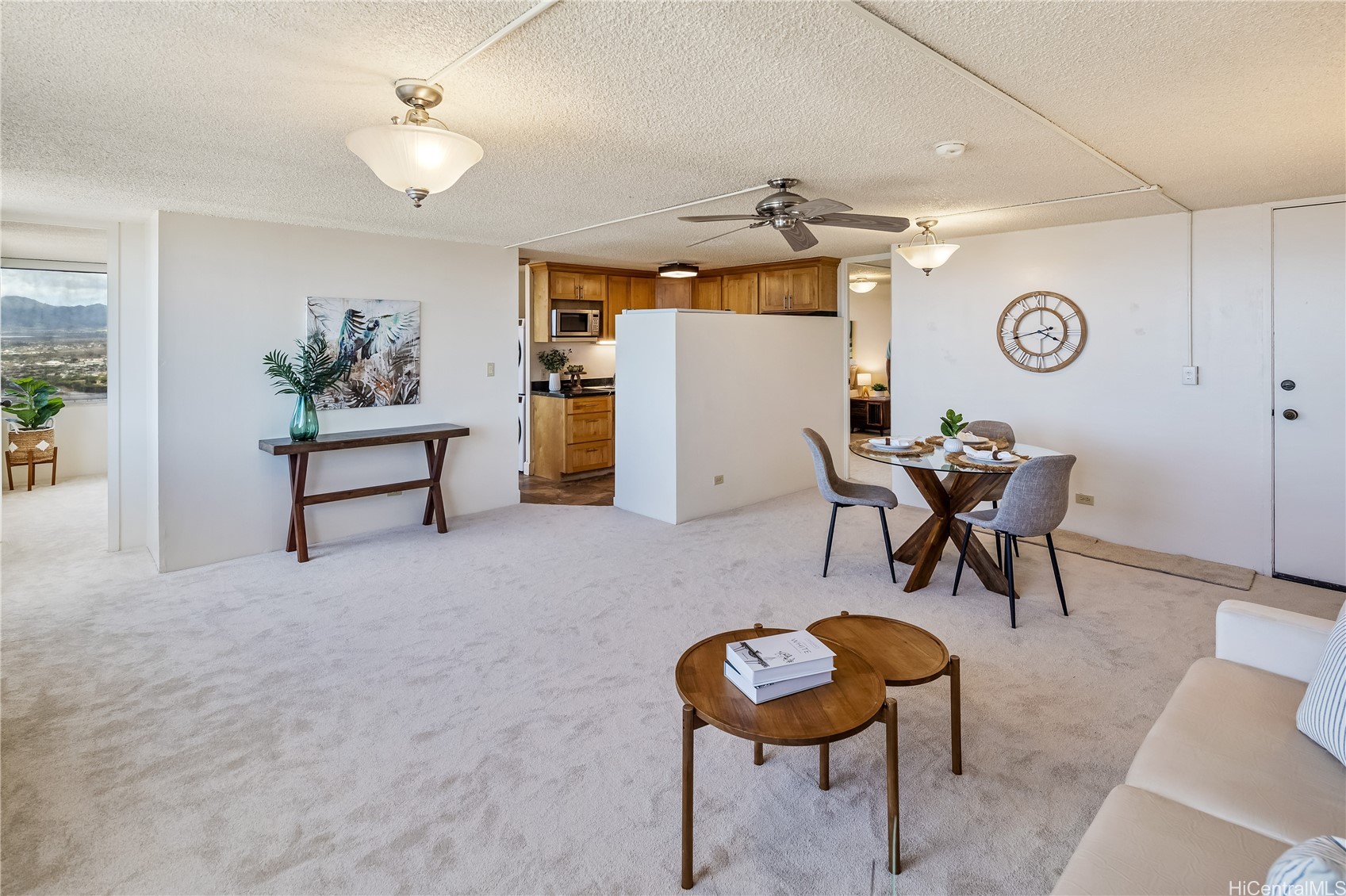 Aiea, Hawaii, 96701, United States, 2 Bedrooms Bedrooms, ,2 BathroomsBathrooms,Residential,For Sale,1882512