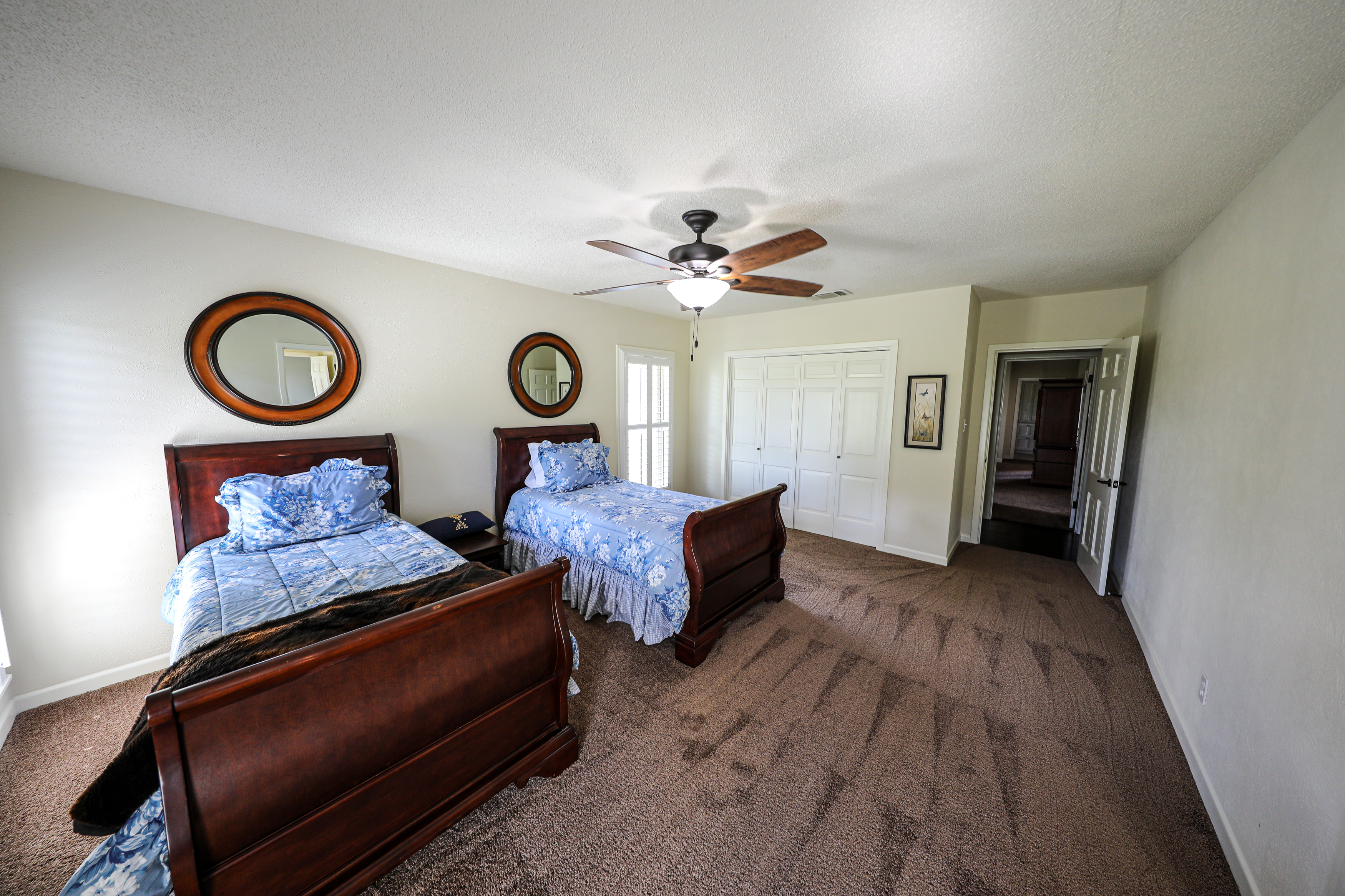 Pittsburg, Texas, 75686, United States, 4 Bedrooms Bedrooms, ,3 BathroomsBathrooms,Residential,For Sale,1871323