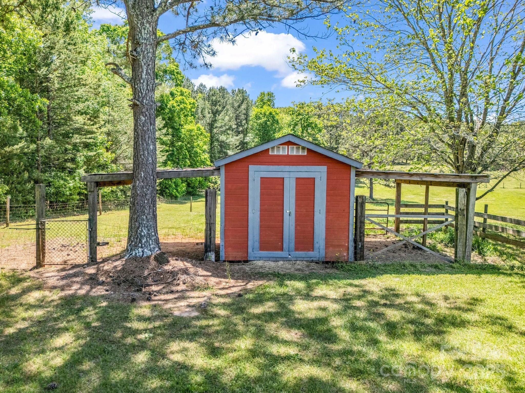 Iron Station, North Carolina, 28080, United States, 3 Bedrooms Bedrooms, ,3 BathroomsBathrooms,Residential,For Sale,1920922