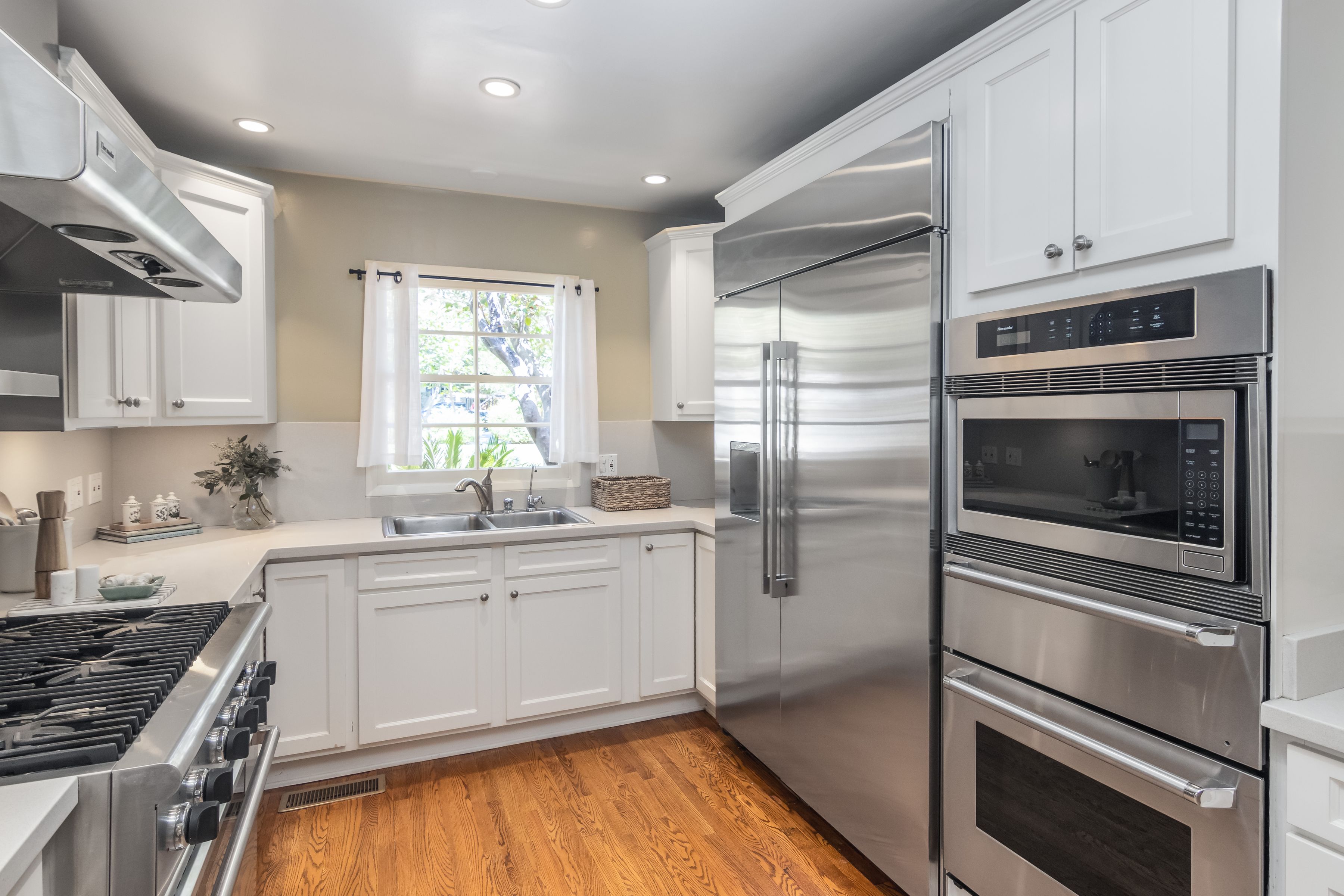  Charming 1929 English Revival on a Premier Pasadena Corner Lot - 物件實景