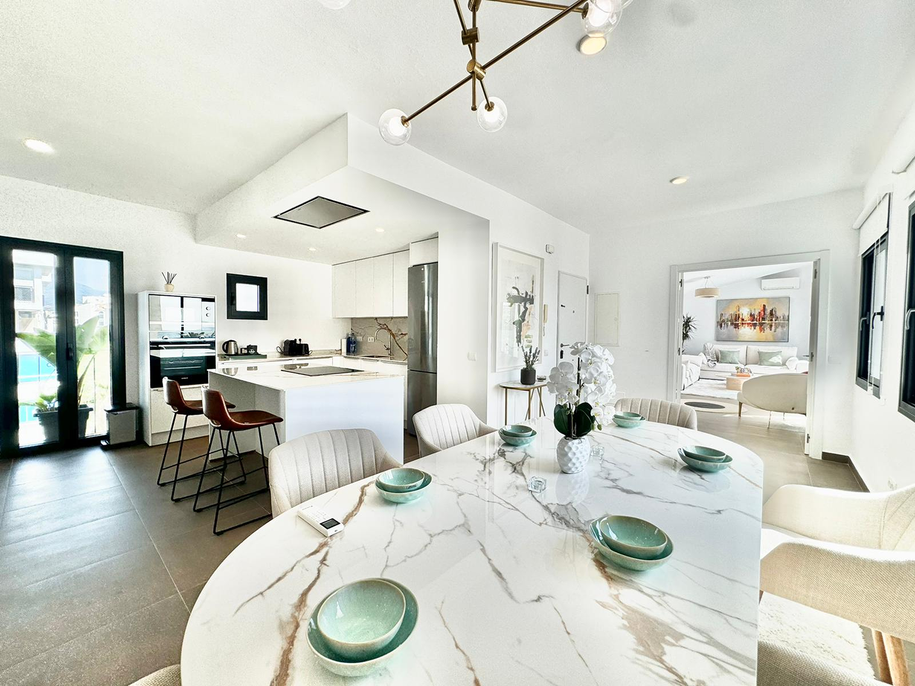  Renovated Puerto Banús penthouse with expansive terrace - 物件實景