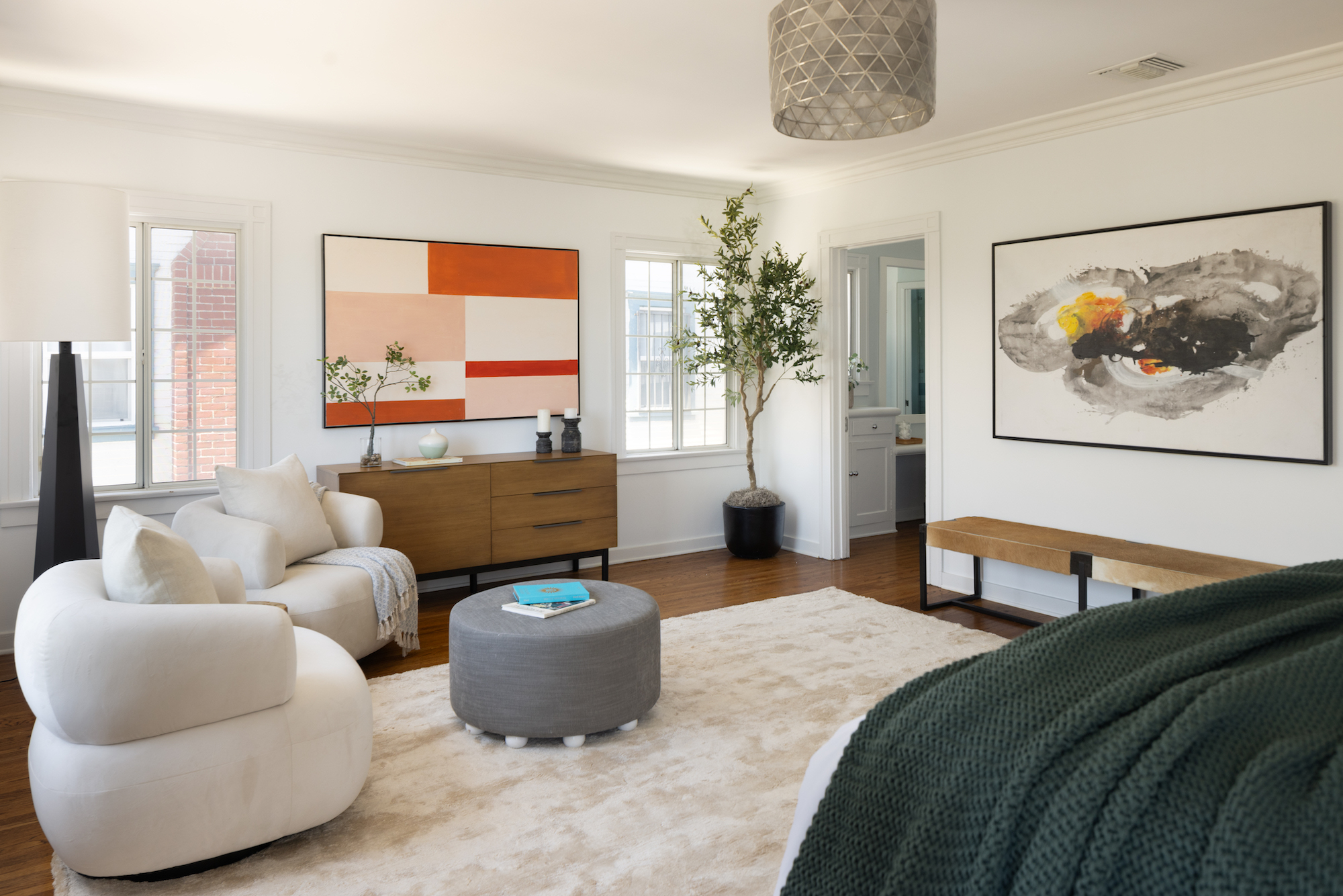 Los Angeles, California, 90029, United States, 4 Bedrooms Bedrooms, ,3 BathroomsBathrooms,Residential,For Sale,1864555
