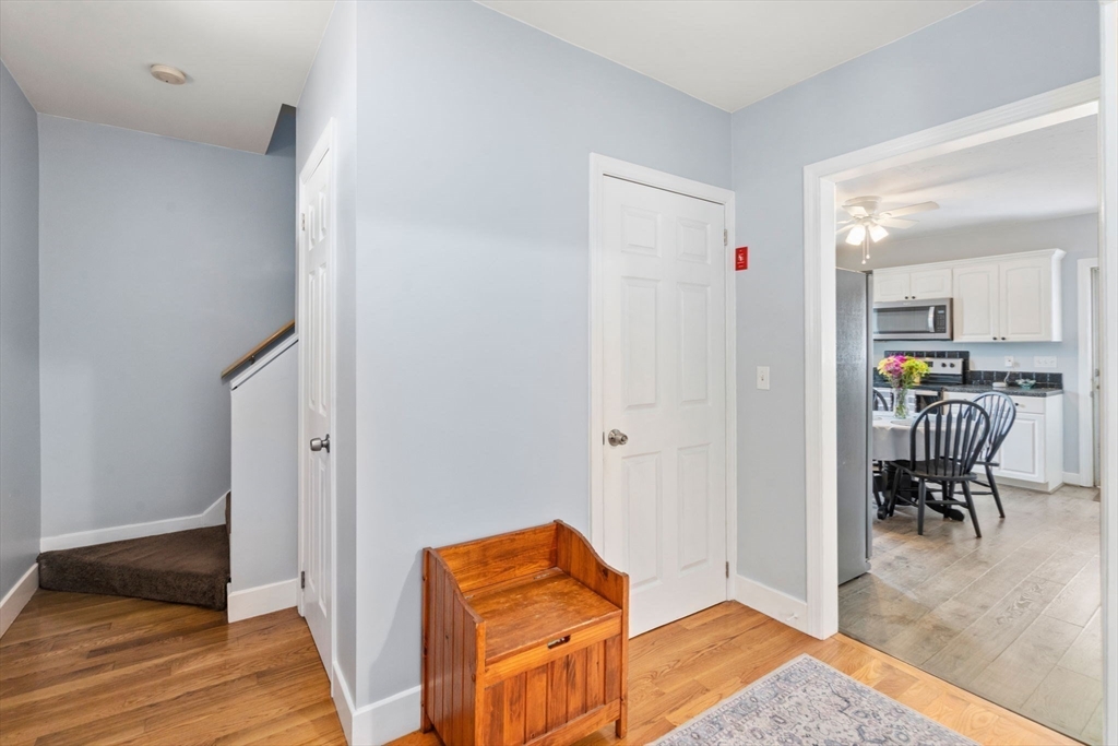 Abington, Massachusetts, 02351, United States, 3 Bedrooms Bedrooms, ,2 BathroomsBathrooms,Residential,For Sale,1907735