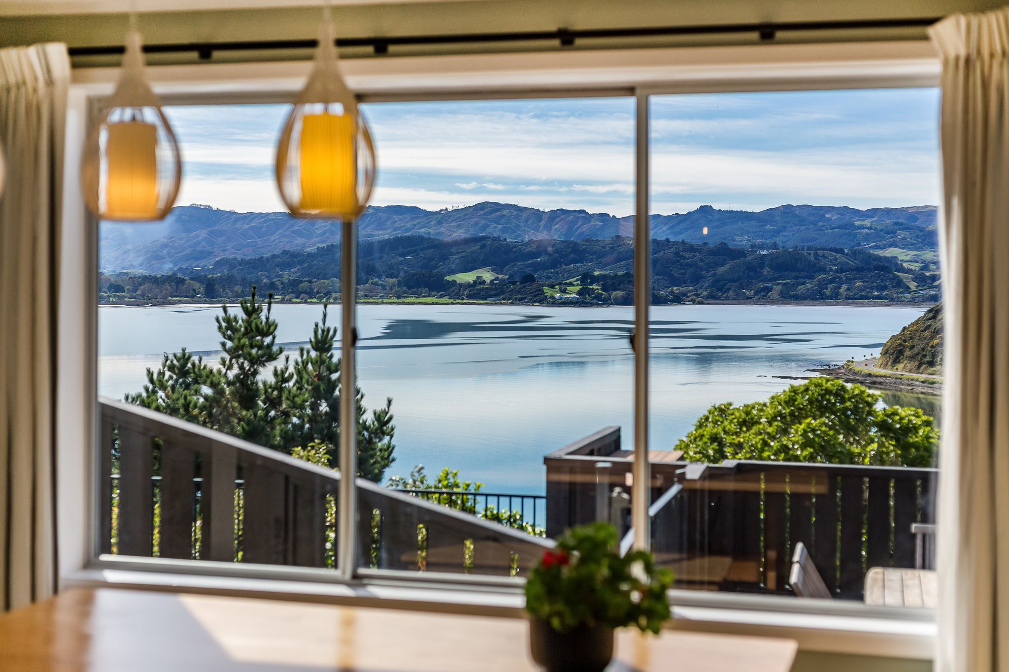  11 Spinnaker Drive, Whitby - 物件實景