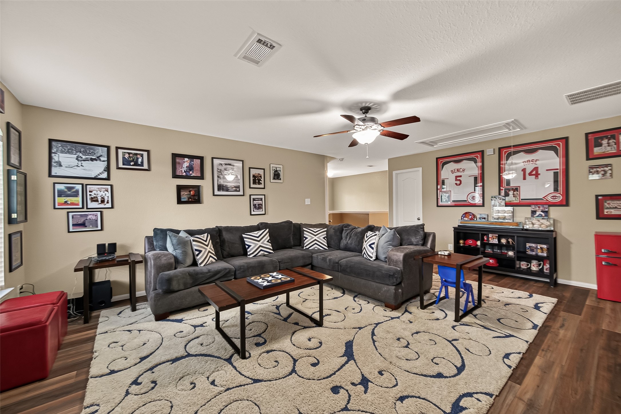  21718 Venture Park Drive - 物件實景