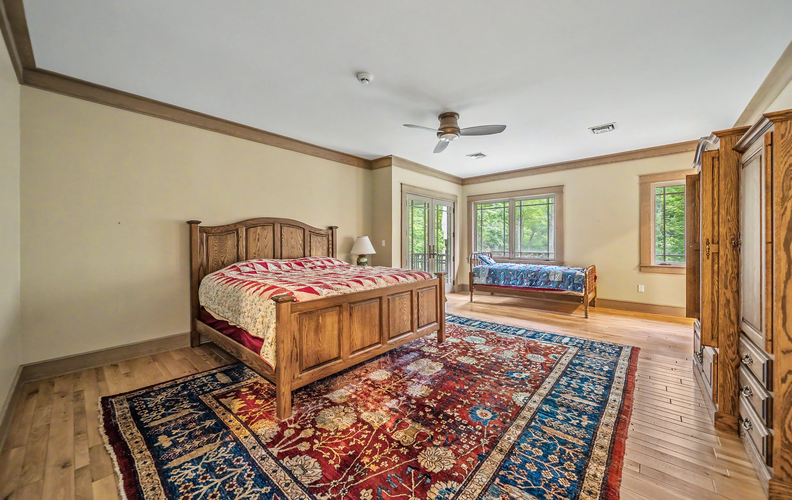  Stunning Prairie-Inspired Estate on 16 Acres of Scenic Woodlands - 物件實景