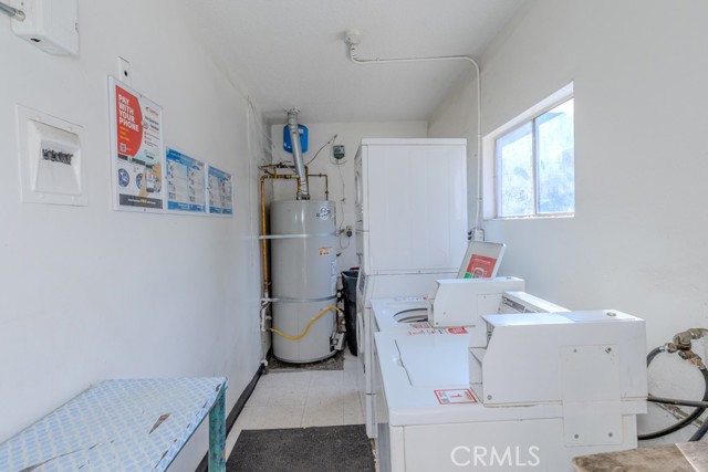 Anaheim, California, 92804, United States, ,Residential,For Sale,1977048