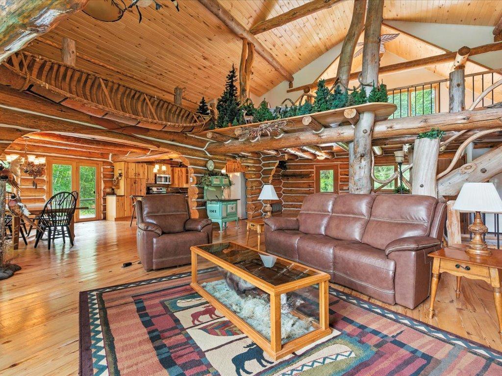 Grand Rapids, Minnesota, 55744, United States, 3 Bedrooms Bedrooms, ,3 BathroomsBathrooms,Residential,For Sale,1885314