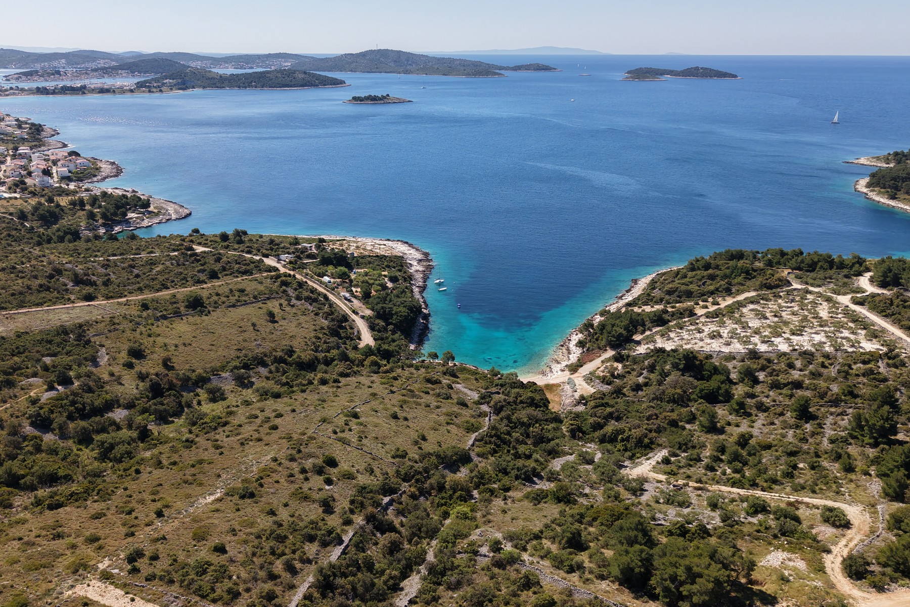  Exceptional seafront plot with permit near Rogoznica - 物件實景
