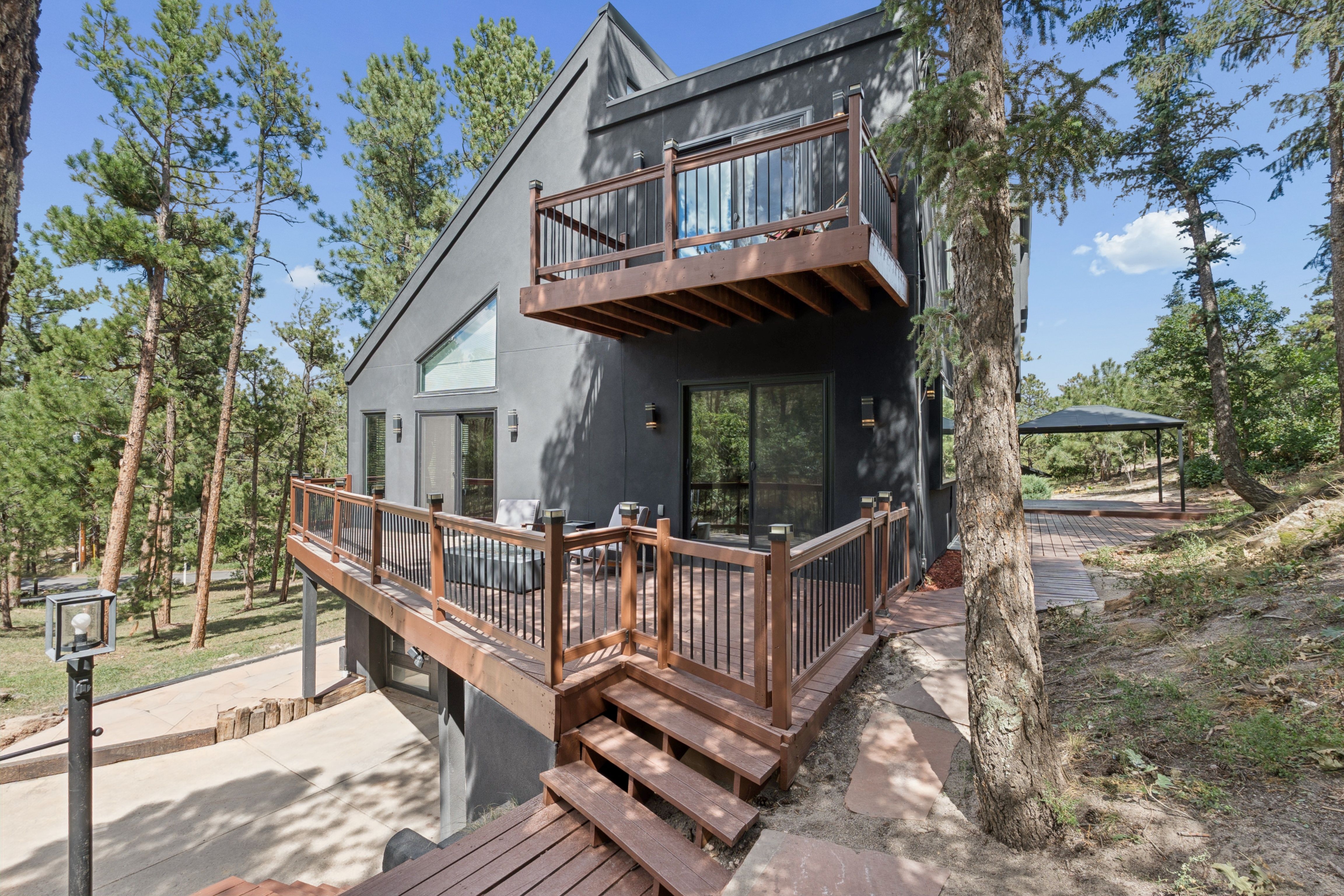  Private Wooded Retreat - 物件實景