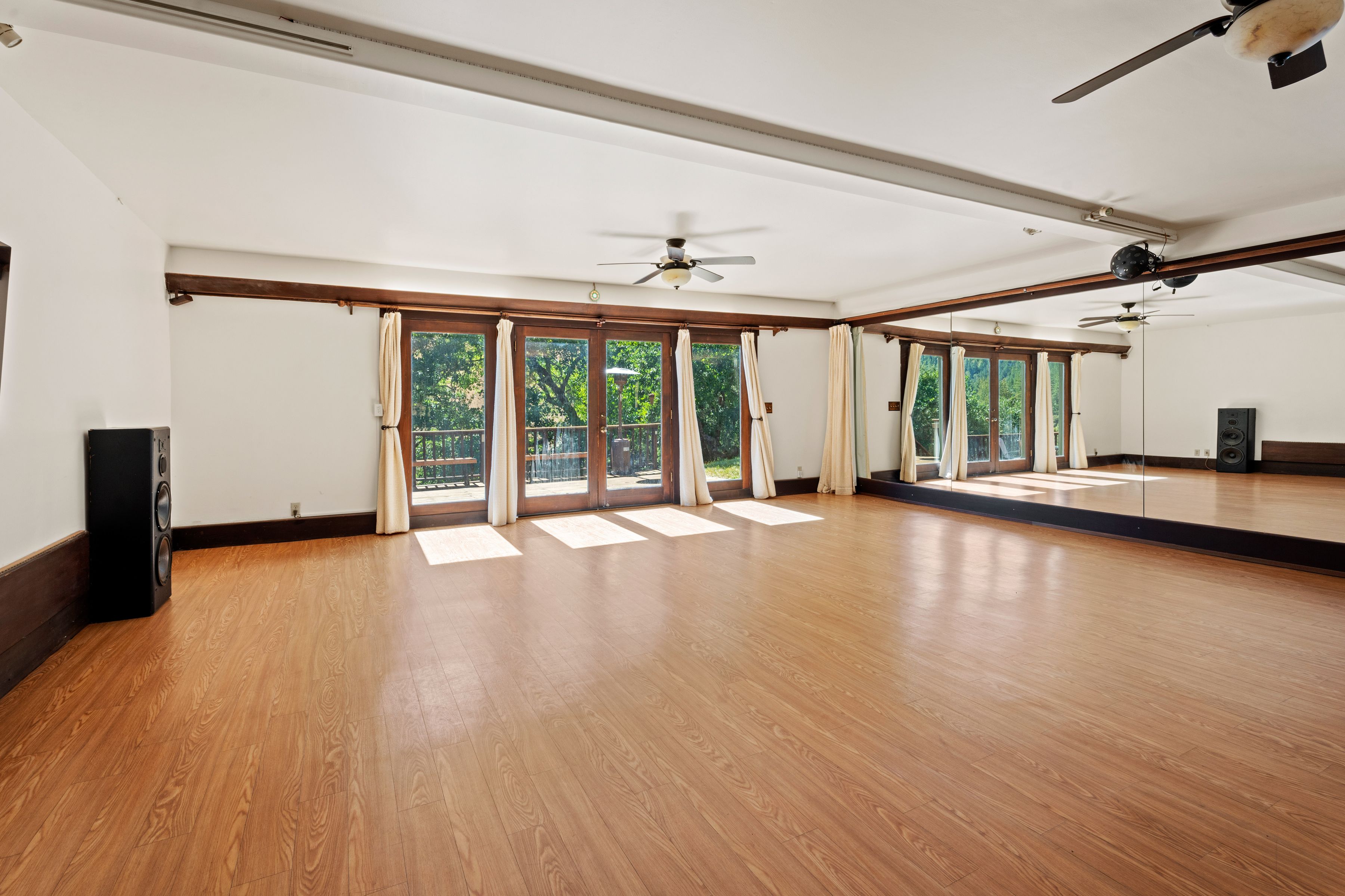  21200 Orr Springs Road - 物件實景