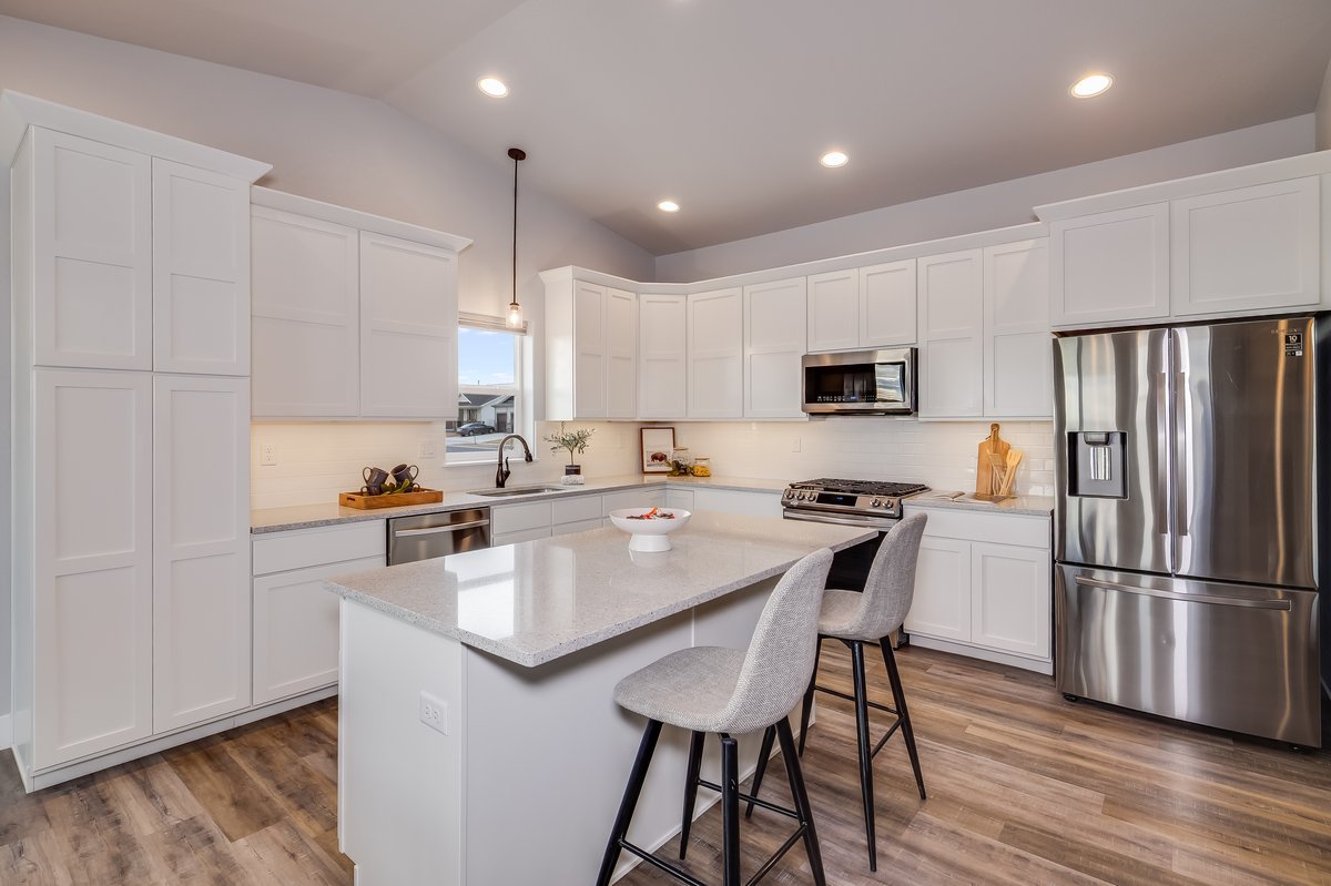 Cheyenne, Wyoming, 82009, United States, 5 Bedrooms Bedrooms, ,3 BathroomsBathrooms,Residential,For Sale,2012088