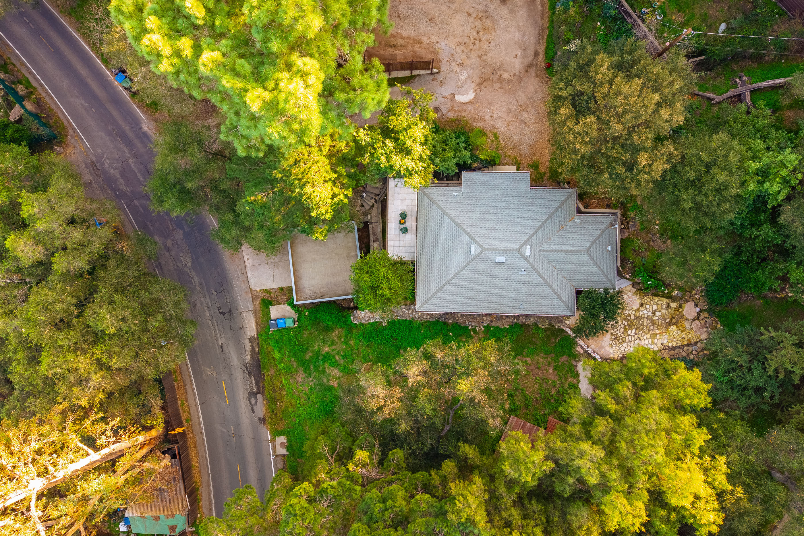  502 Fernwood Pacific Dr - 物件實景