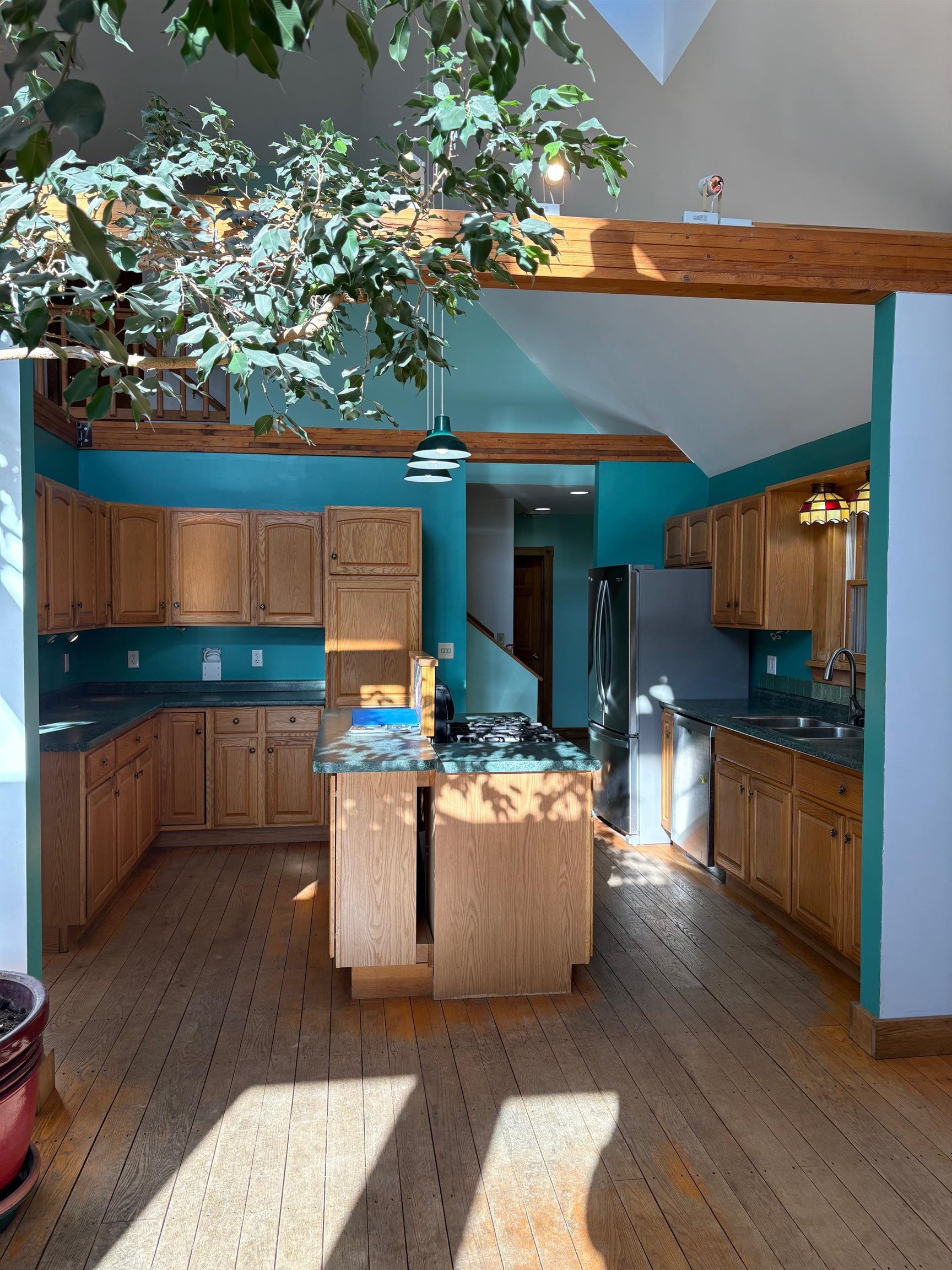 Winchester, New Hampshire, 03470, United States, 3 Bedrooms Bedrooms, ,2 BathroomsBathrooms,Residential,For Sale,2001940