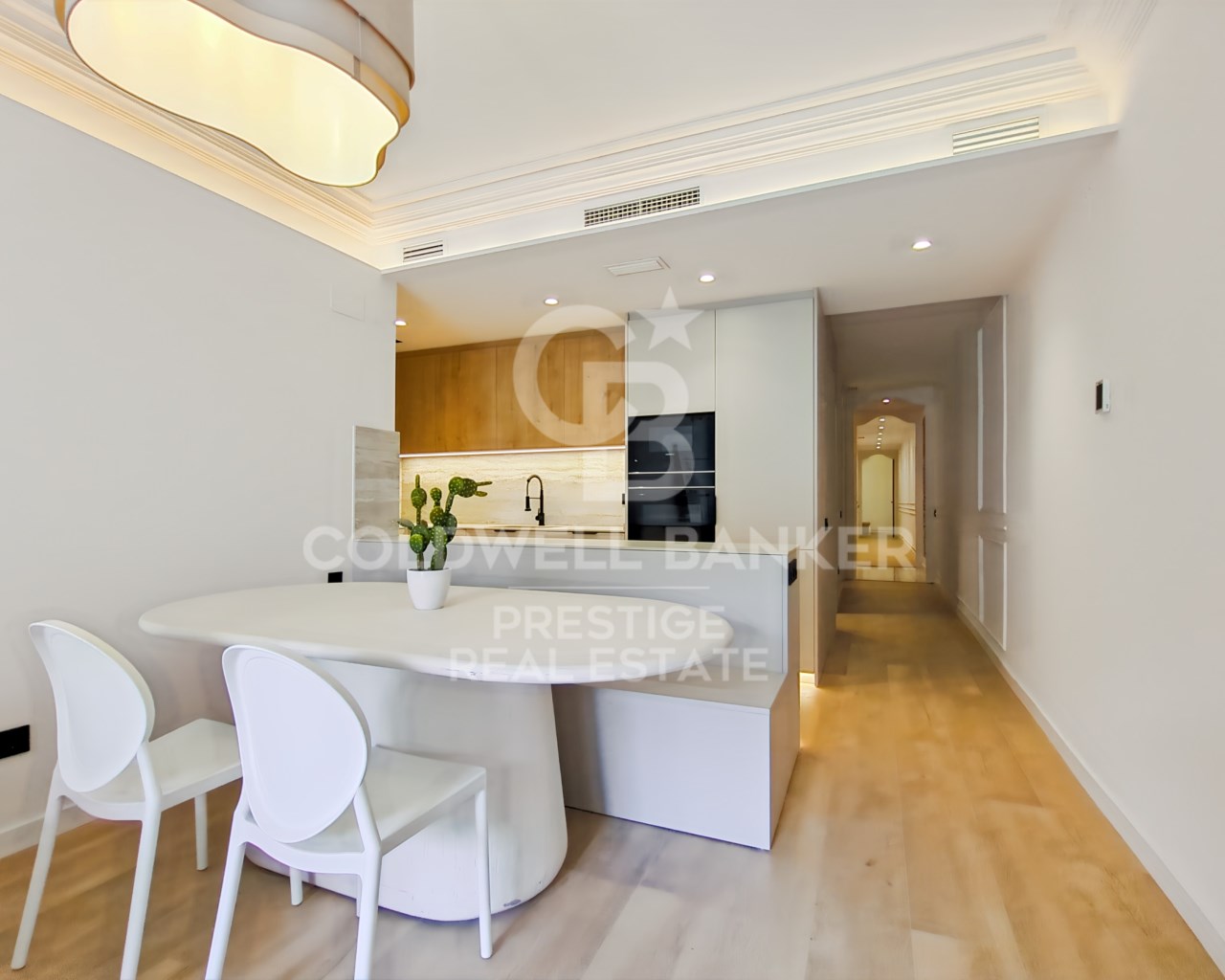 Barcelona, Catalonia, ES, 4 Bedrooms Bedrooms, ,2 BathroomsBathrooms,Residential,For Sale,1708054