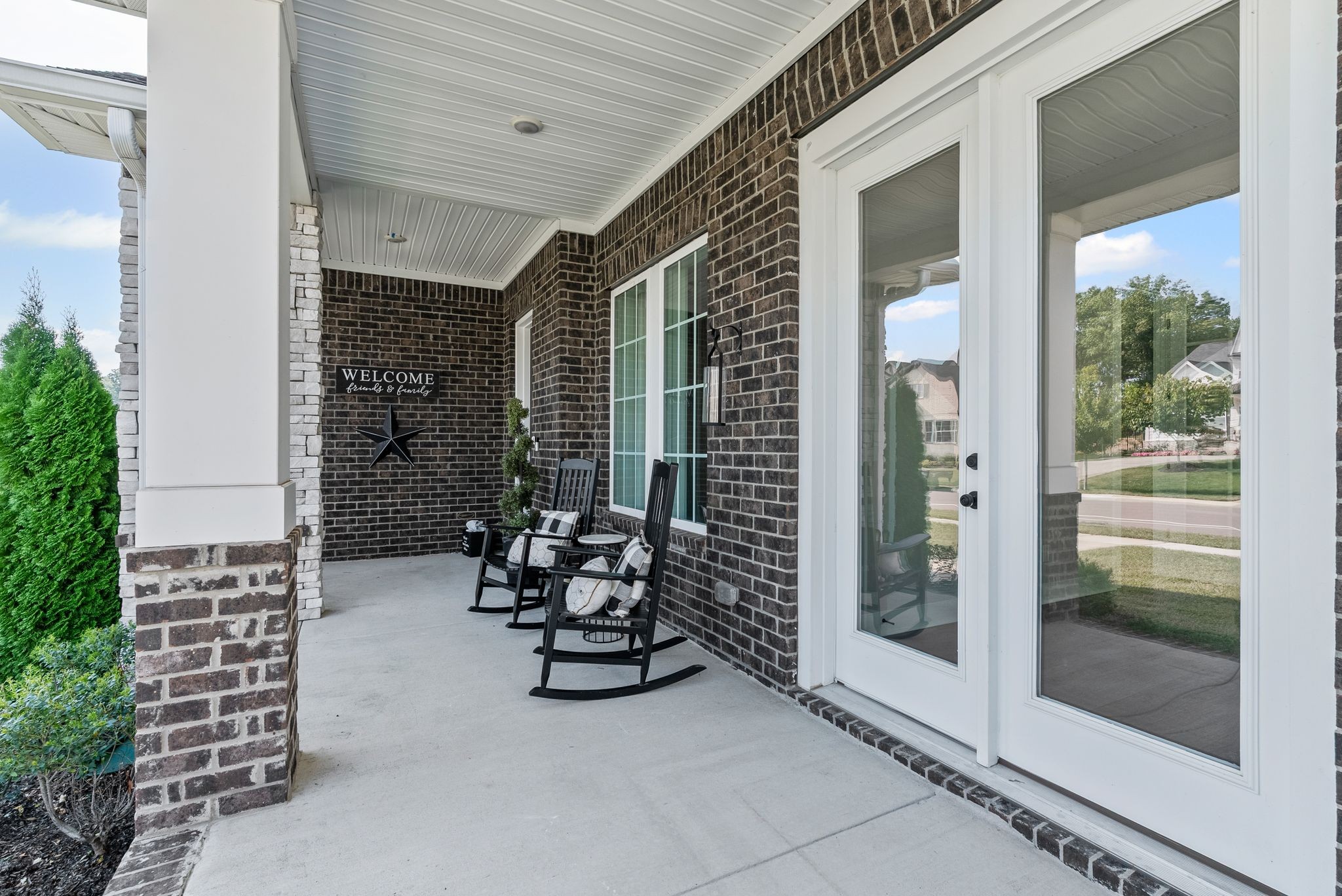 Nolensville, Tennessee, 37135, United States, 5 Bedrooms Bedrooms, ,4 BathroomsBathrooms,Residential,For Sale,1947042