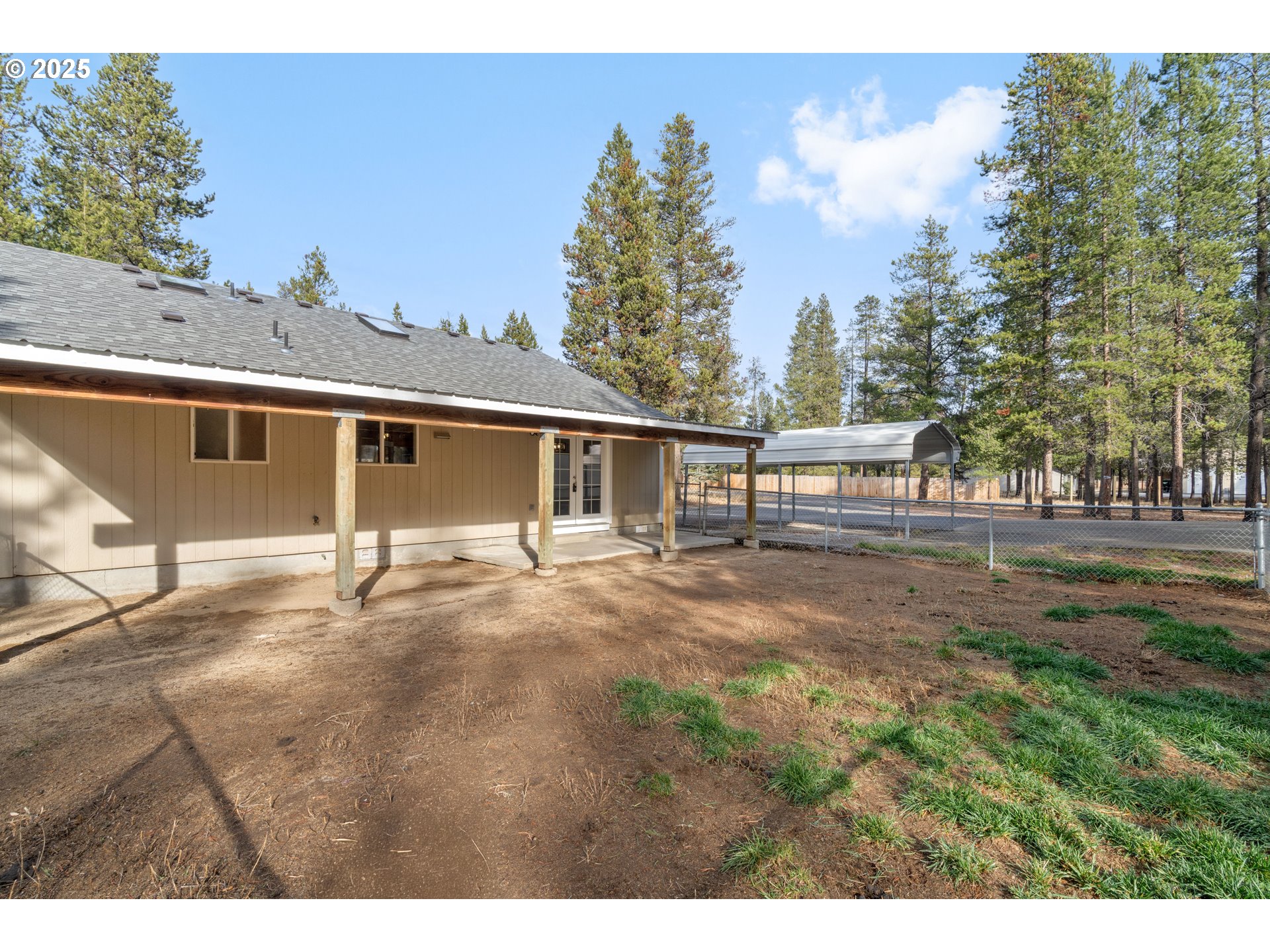 La Pine, Oregon, 97739, United States, 3 Bedrooms Bedrooms, ,2 BathroomsBathrooms,Residential,For Sale,1990962