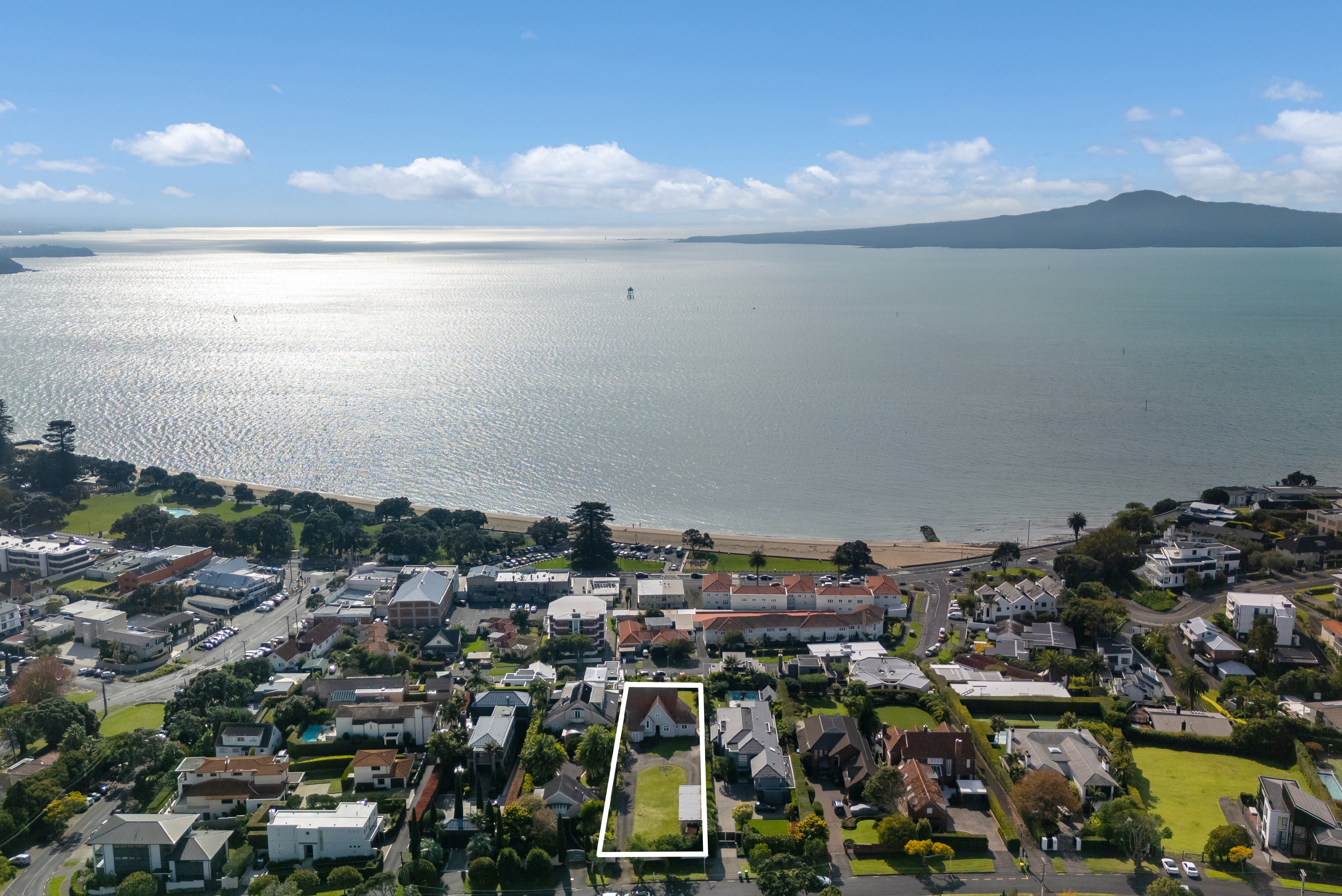  Prime Coastal Development Site - 物件實景