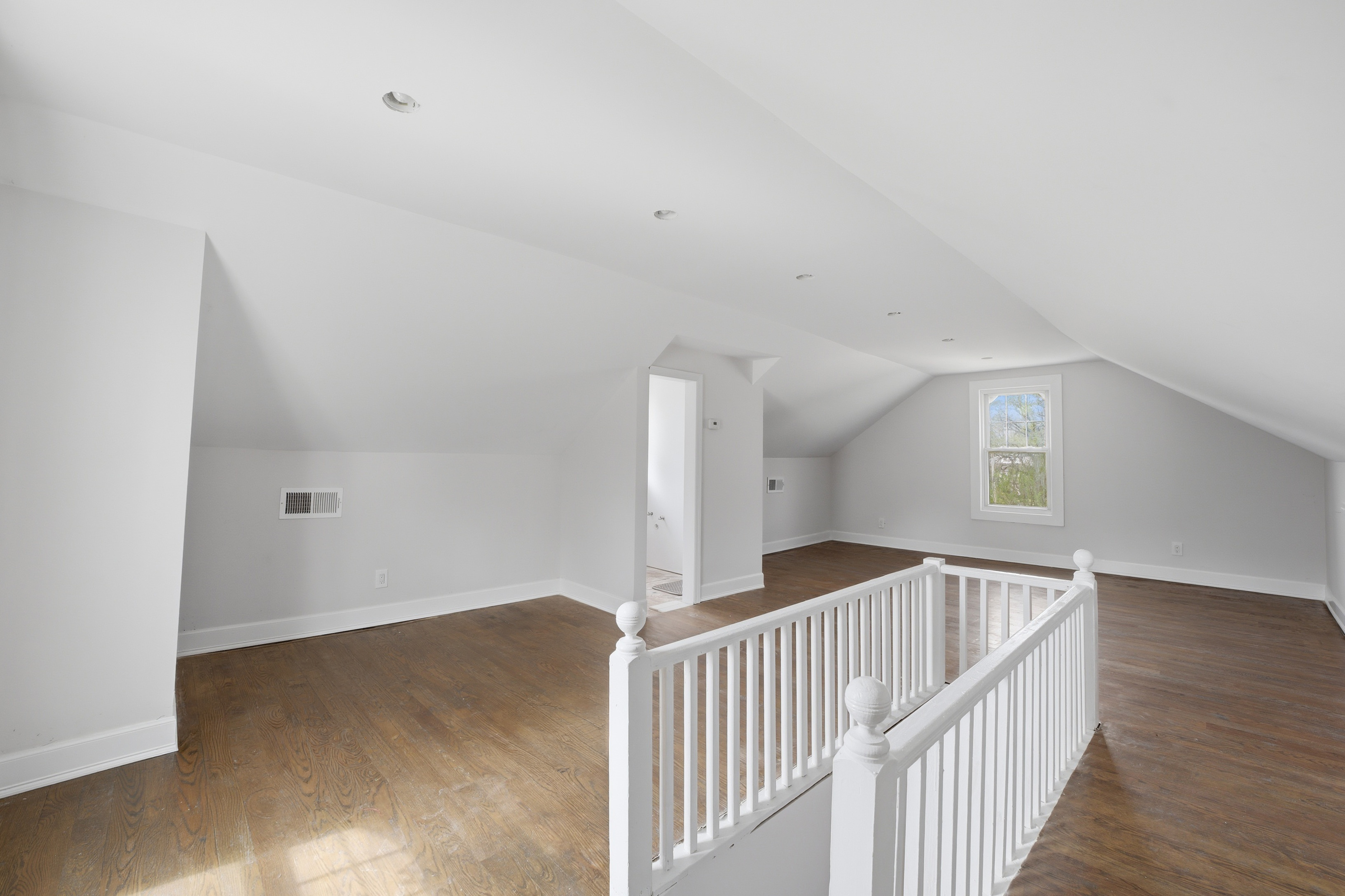  30 Rossmore Avenue - 物件實景