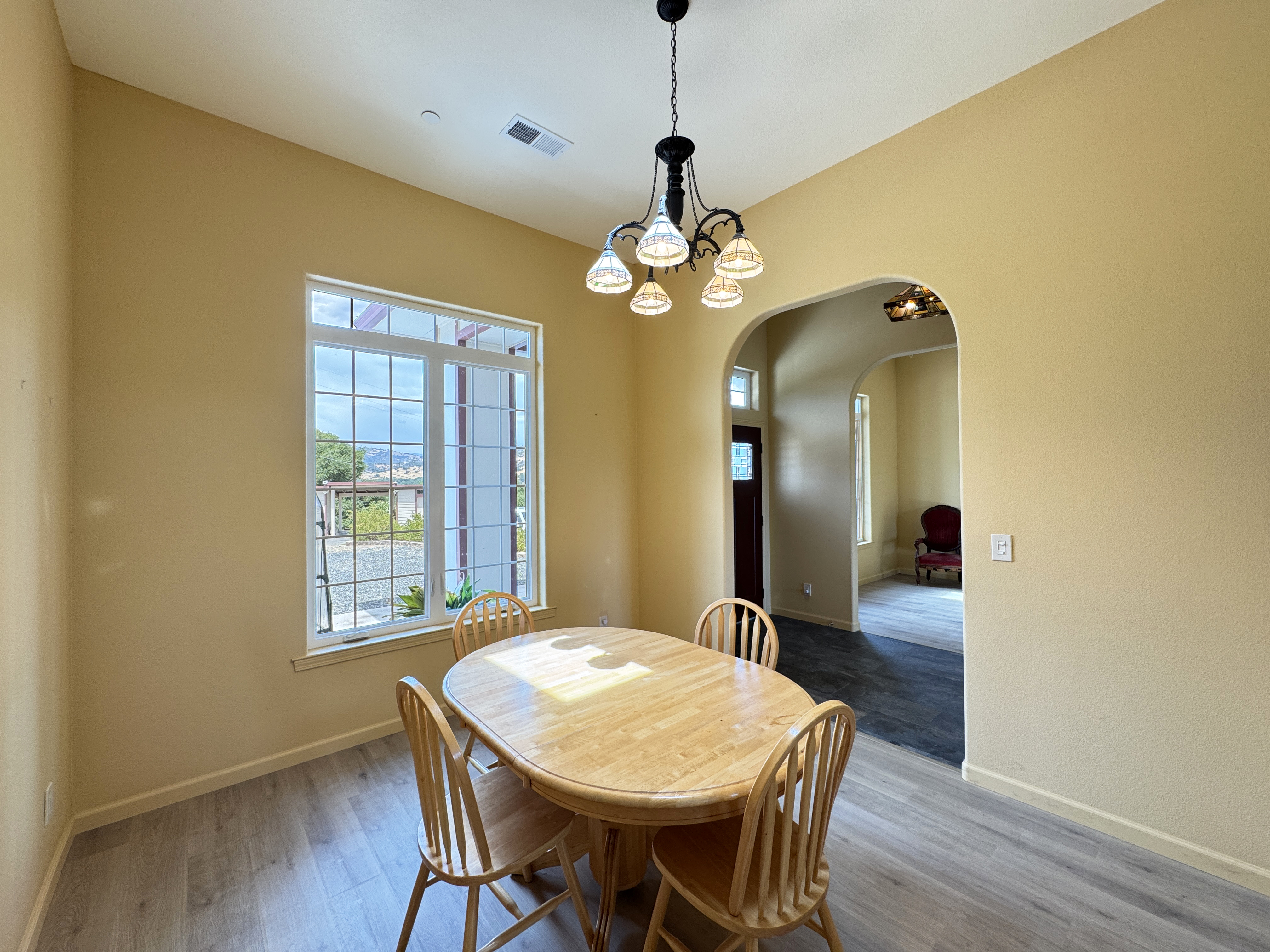 Redwood Valley, California, 95470, United States, 3 Bedrooms Bedrooms, ,3 BathroomsBathrooms,Residential,For Sale,1889817