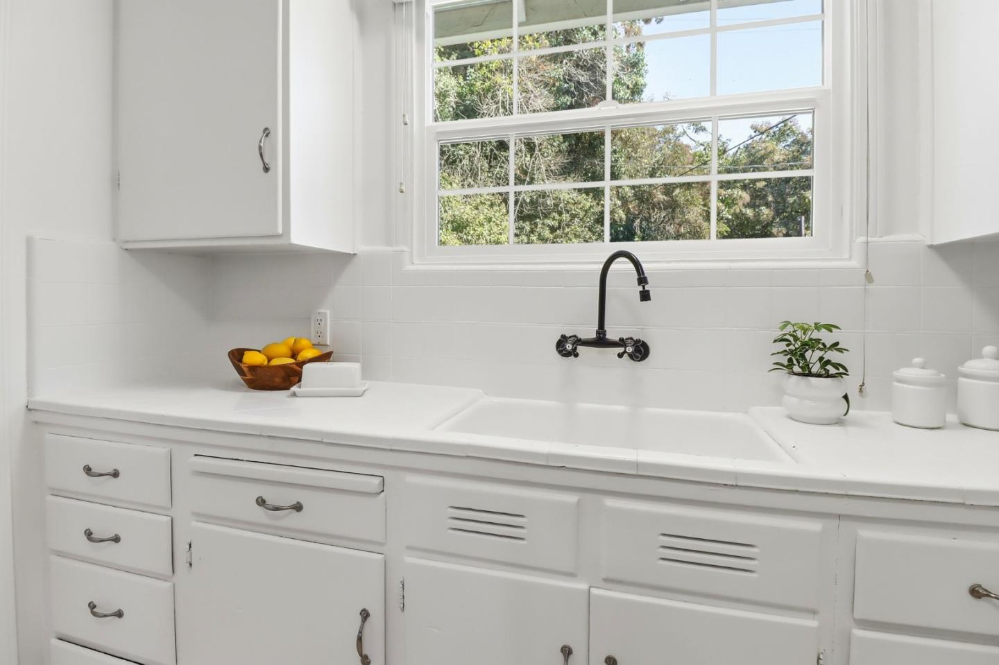 San Jose, California, 95125, United States, 2 Bedrooms Bedrooms, ,1 BathroomBathrooms,Residential,For Sale,1991975