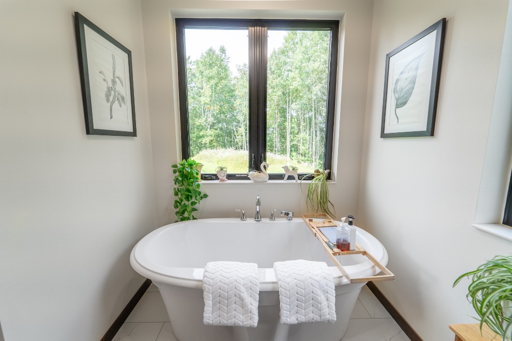 Medford, Wisconsin, 54451, United States, 3 Bedrooms Bedrooms, ,3 BathroomsBathrooms,Residential,For Sale,1913449