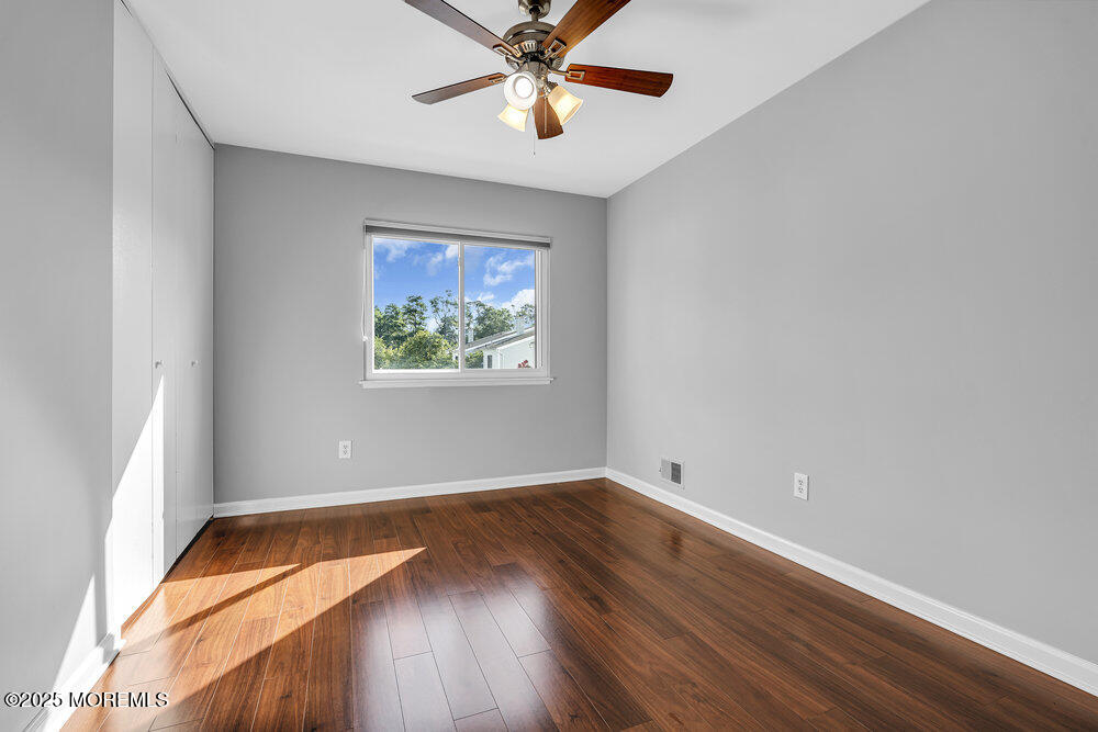 Tinton Falls, New Jersey, 07724, United States, 3 Bedrooms Bedrooms, ,3 BathroomsBathrooms,Residential,For Sale,1923541