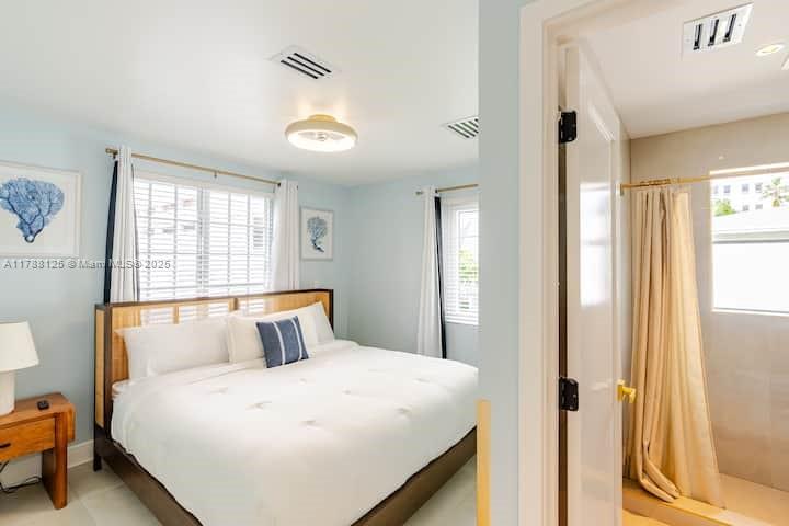 Miami Beach, Florida, 33139, United States, 5 Bedrooms Bedrooms, ,5 BathroomsBathrooms,Residential,For Sale,1785571