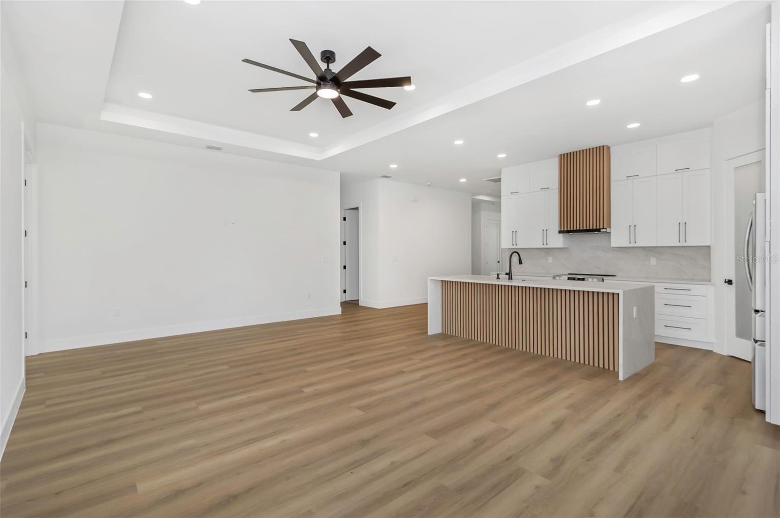 ST PETERSBURG, Florida, 33714, United States, 4 Bedrooms Bedrooms, ,3 BathroomsBathrooms,Residential,For Sale,2022051