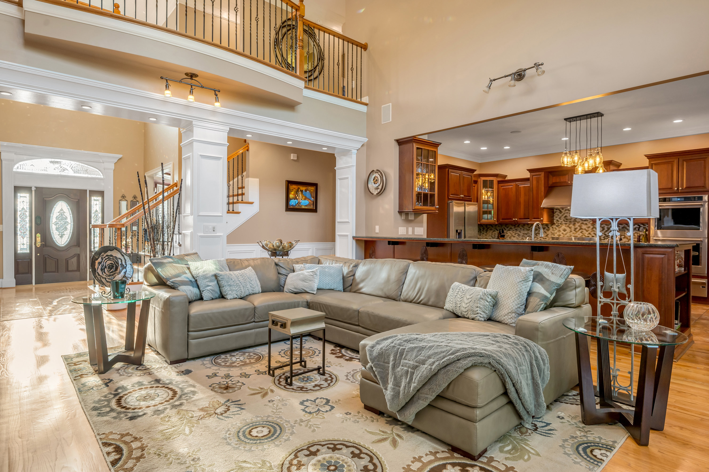  315 Whispering Brook Drive - 物件實景