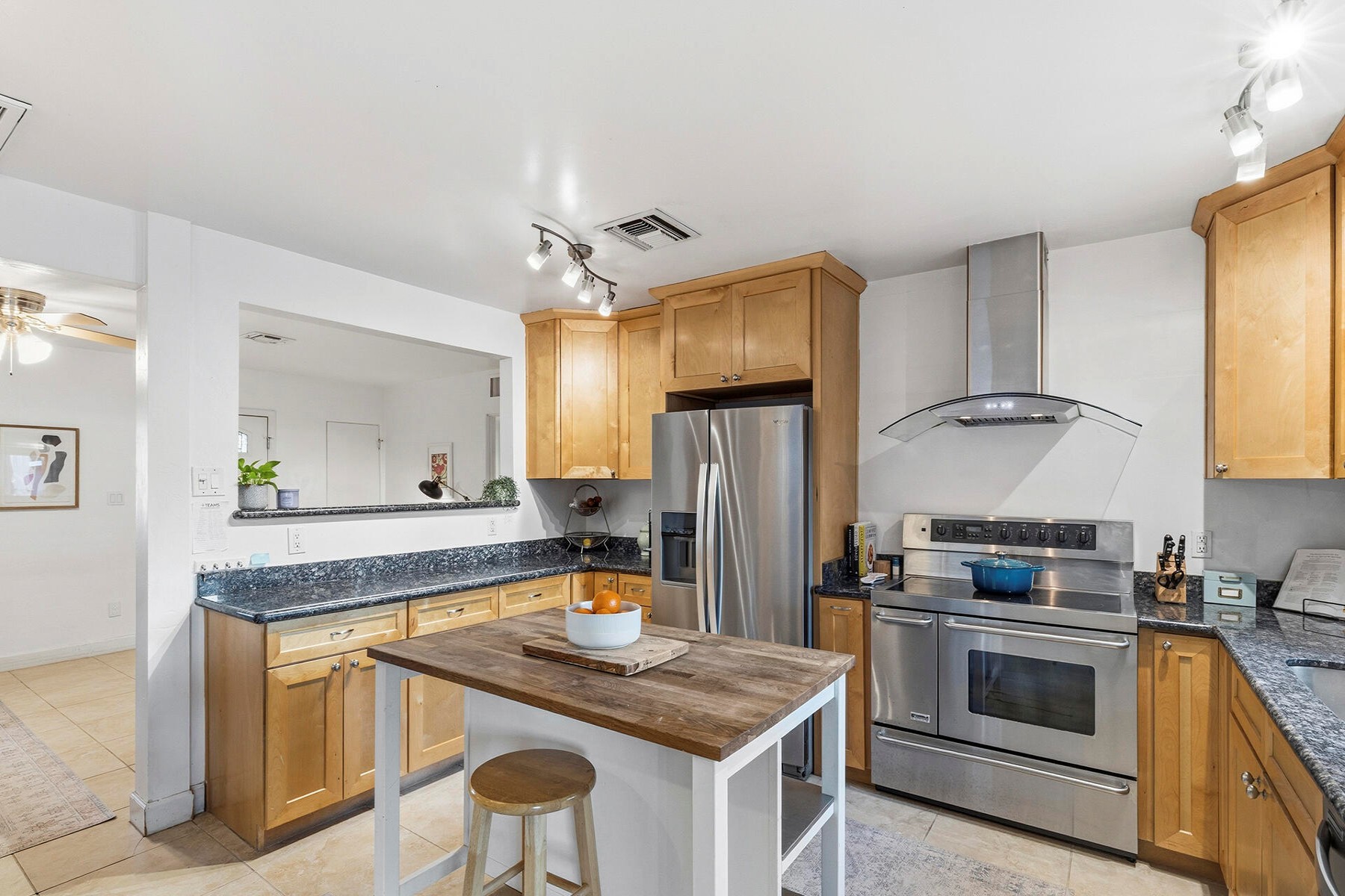  6804 N 11th Street  Phoenix, AZ - 物件實景