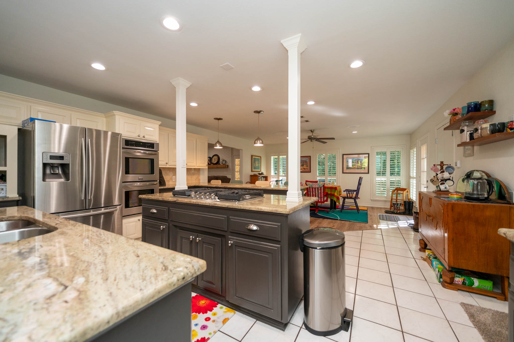 Rusk, Texas, 75785, United States, 4 Bedrooms Bedrooms, ,4 BathroomsBathrooms,Residential,For Sale,1930164